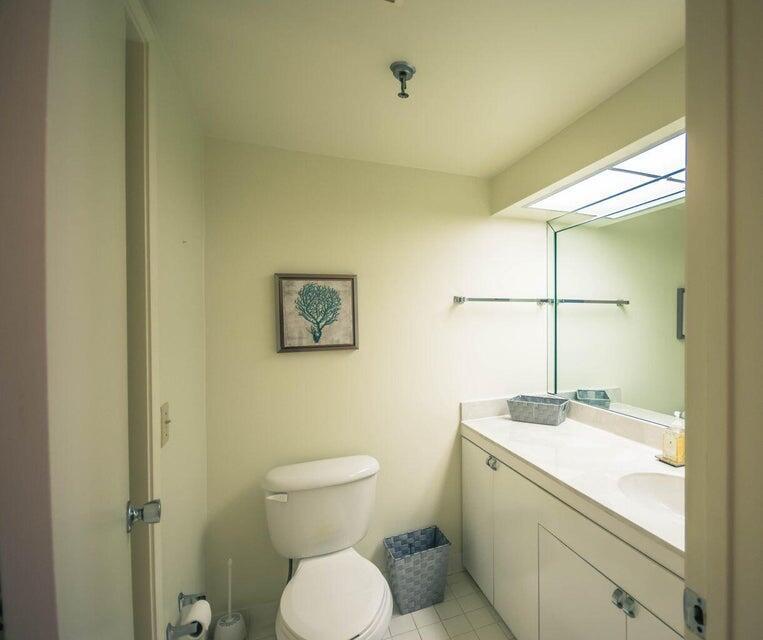 115 Lakeshore #1548, North Palm Beach FL 33408