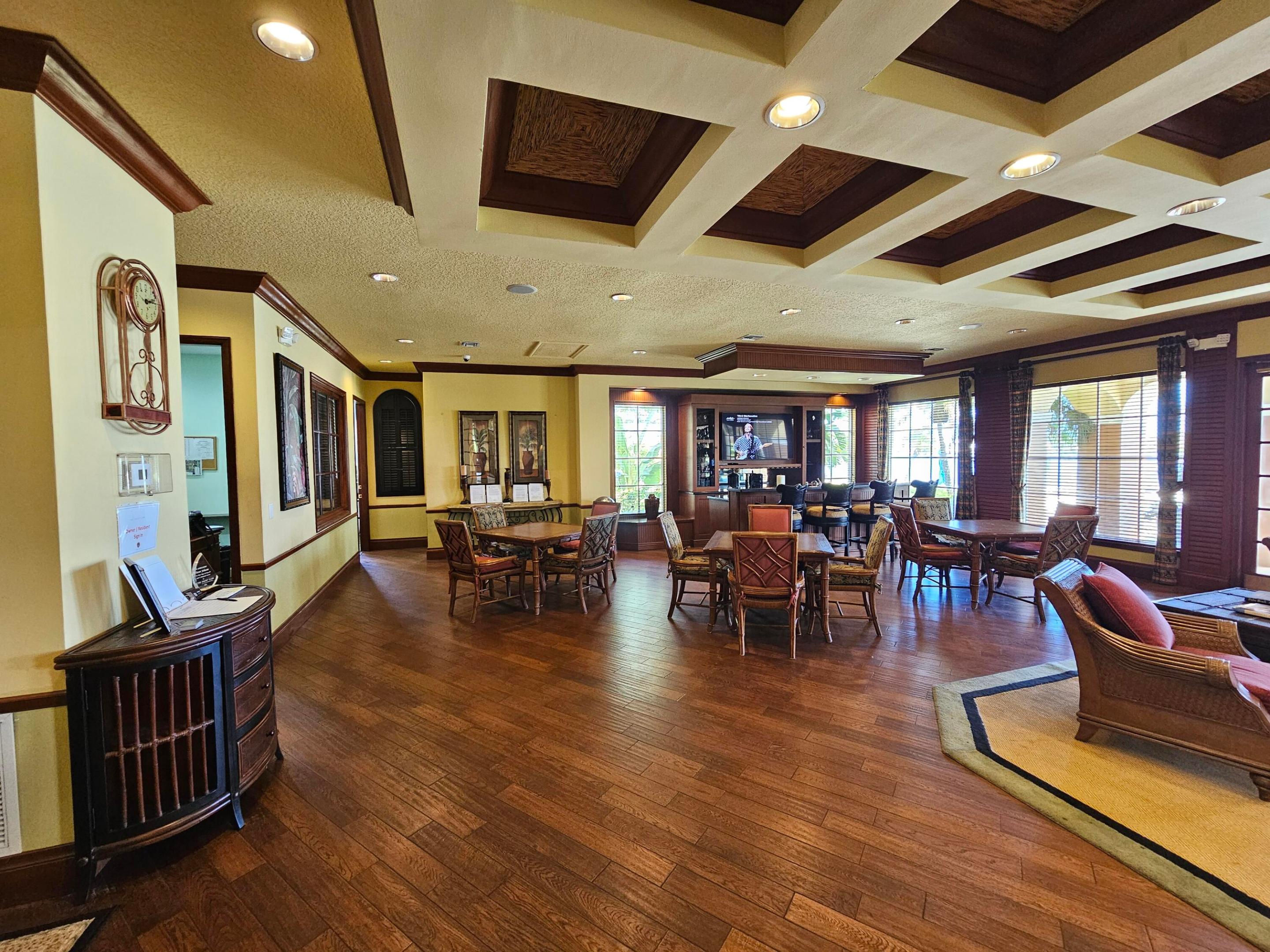 140 Yacht Club #305, Hypoluxo FL 33462