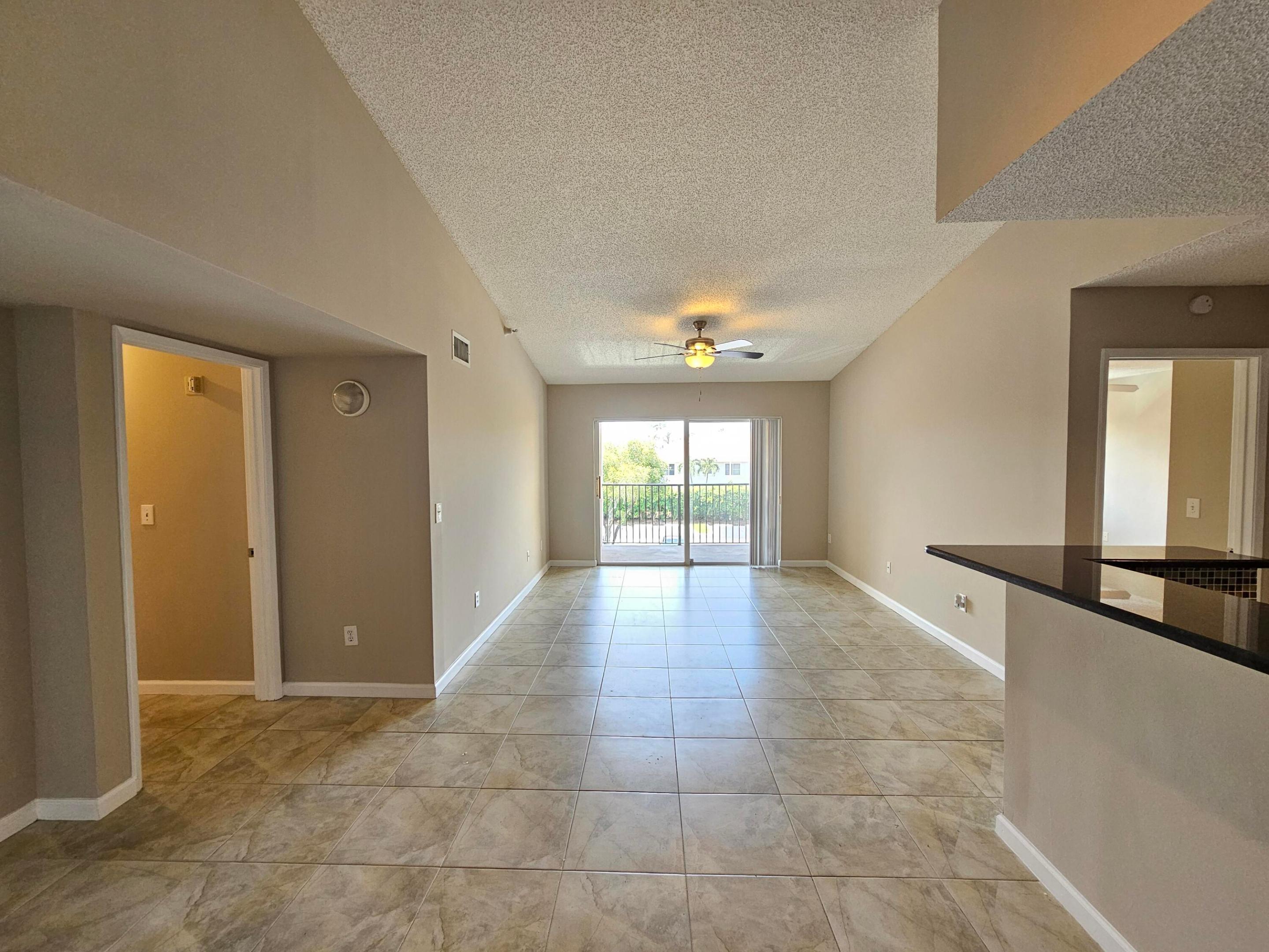 140 Yacht Club #305, Hypoluxo FL 33462