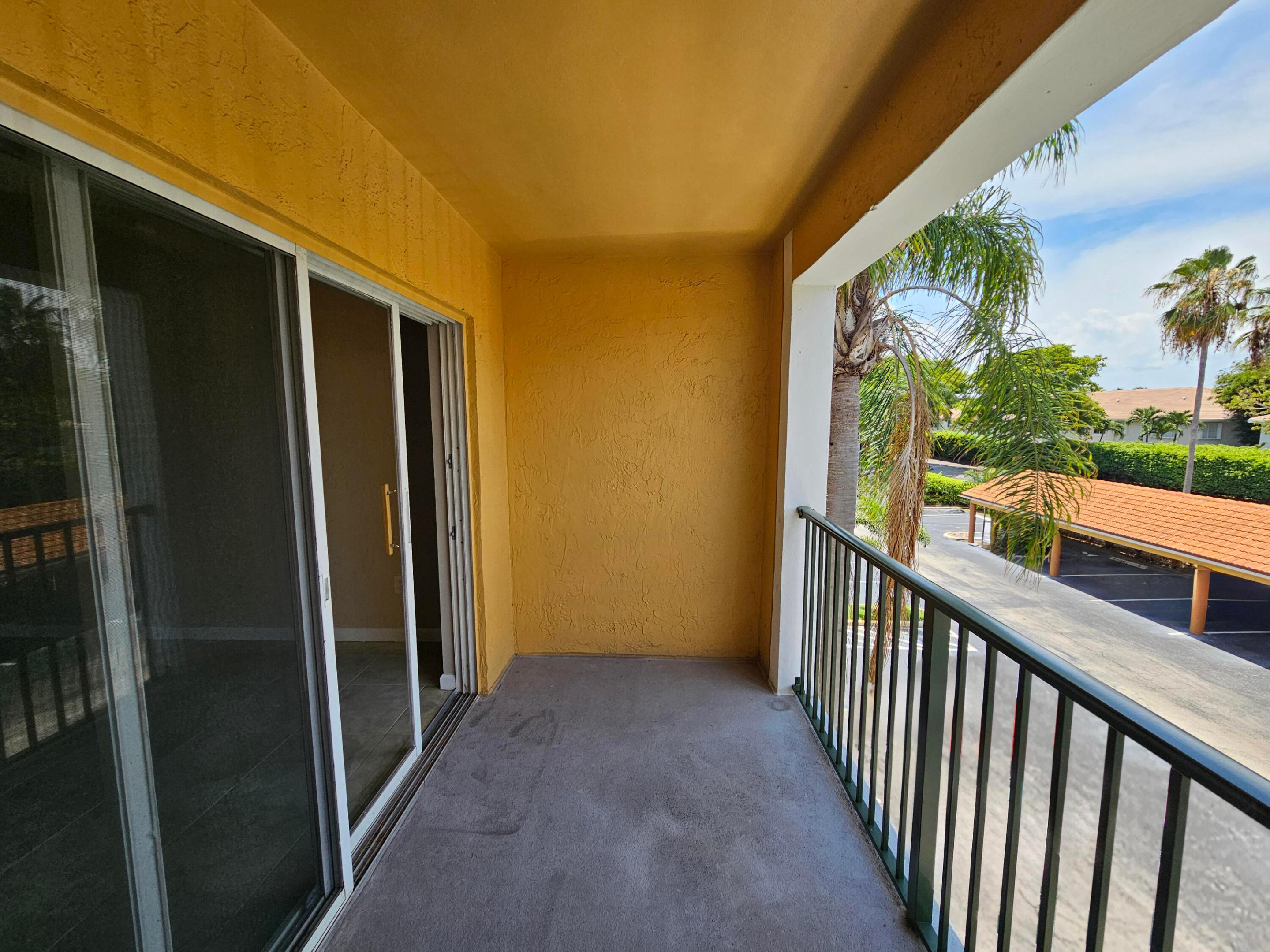 140 Yacht Club #305, Hypoluxo FL 33462