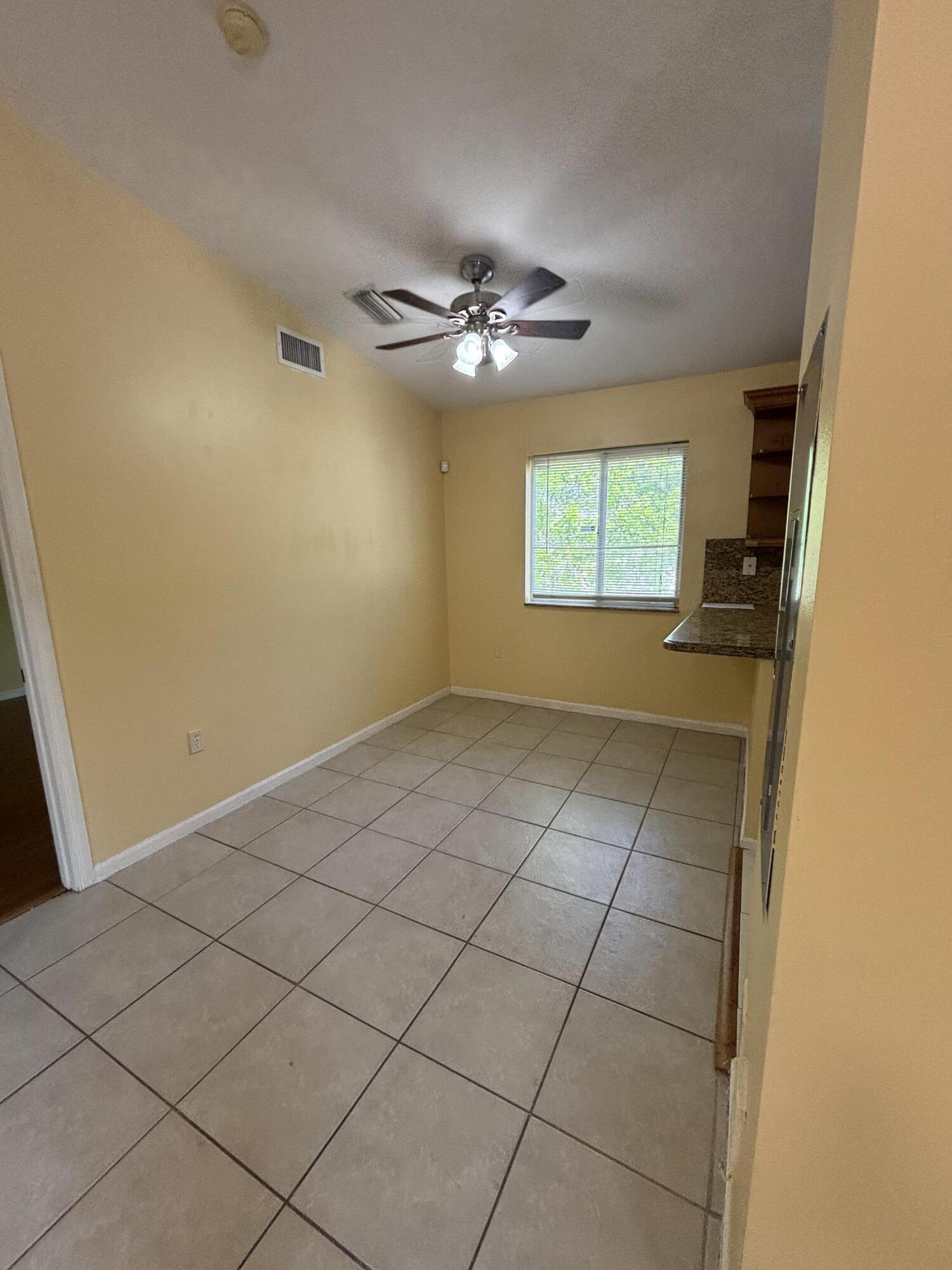 3512 BRIAR BAY #206, West Palm Beach FL 33411
