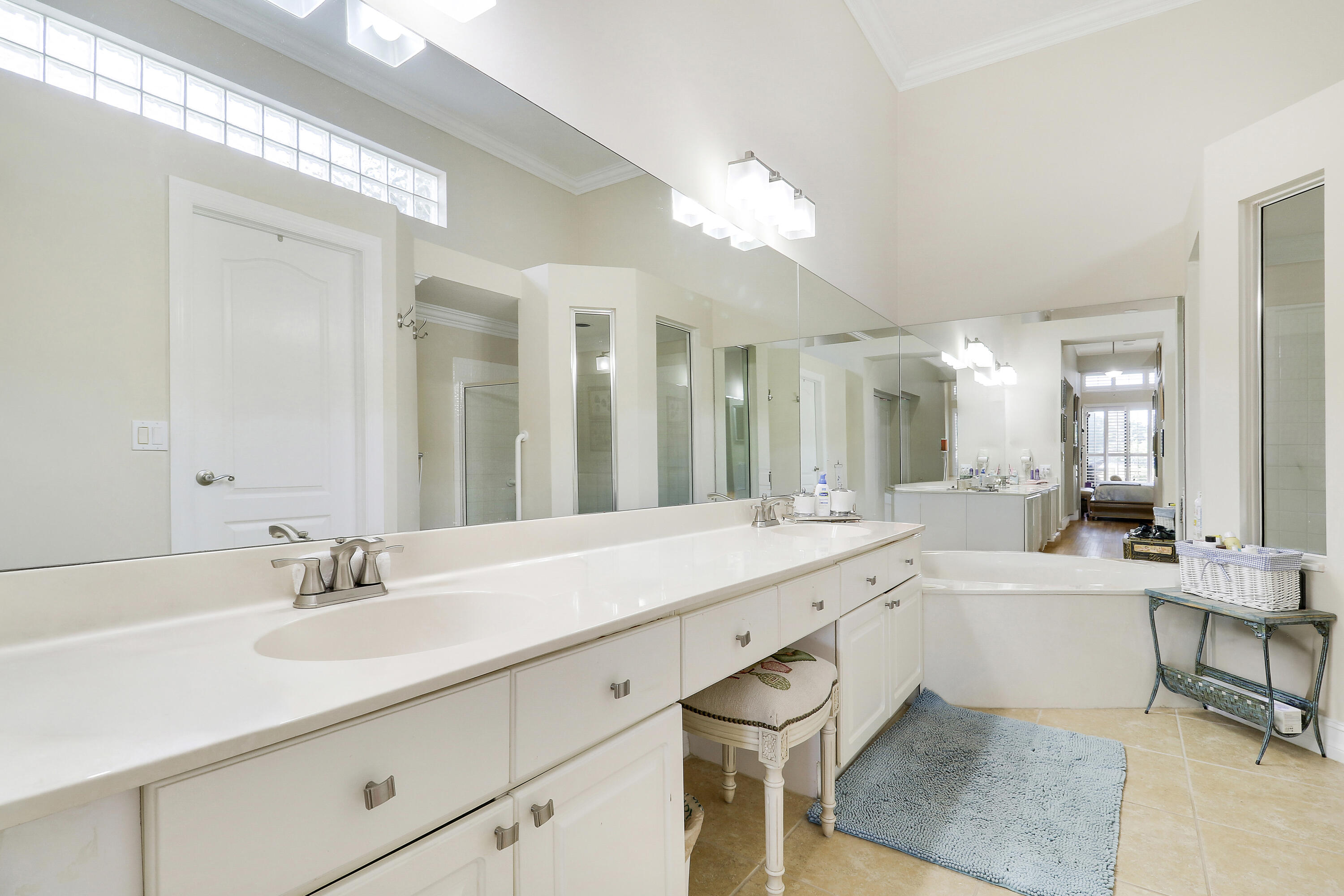210 Coral Cay, Palm Beach Gardens FL 33418