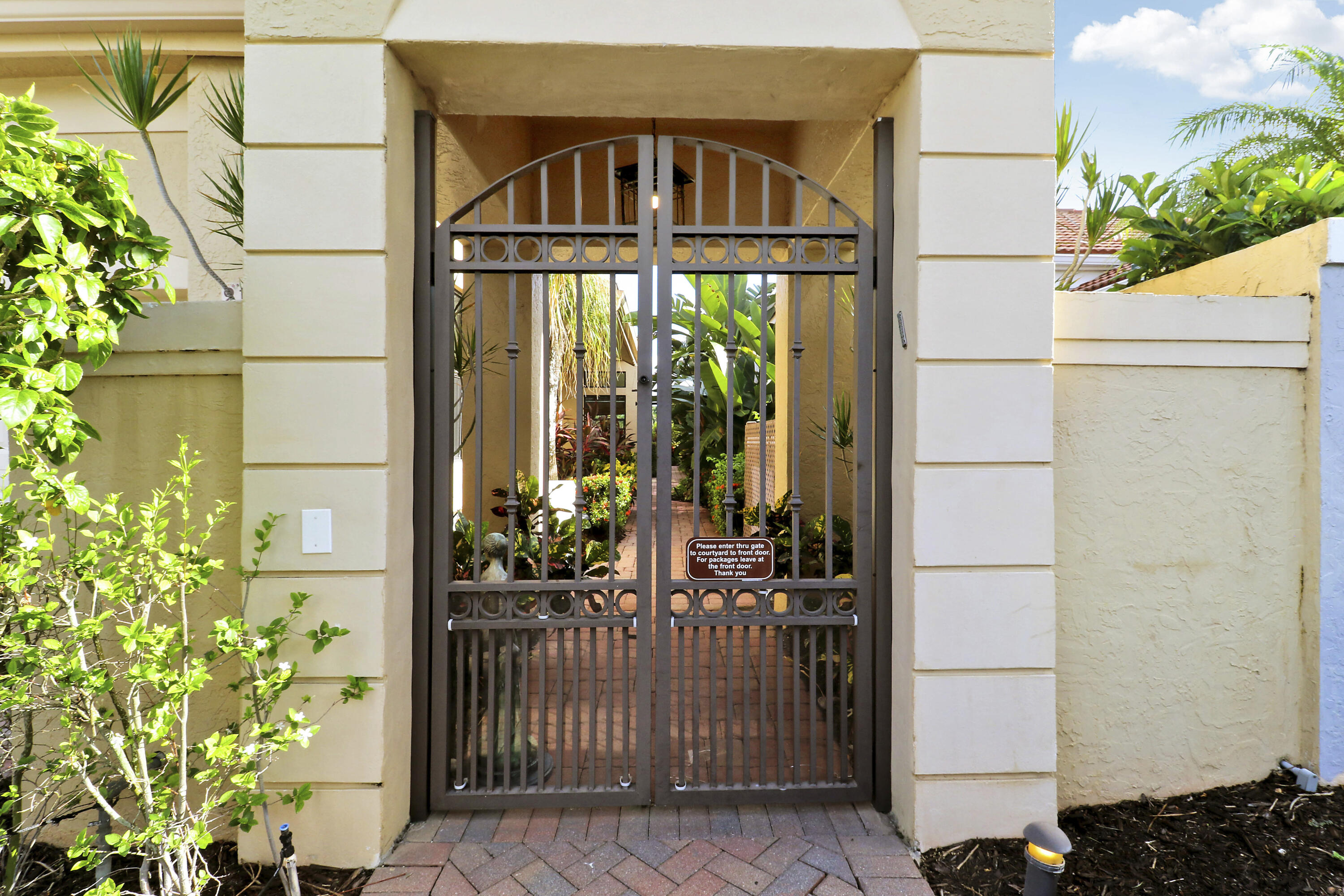 210 Coral Cay, Palm Beach Gardens FL 33418