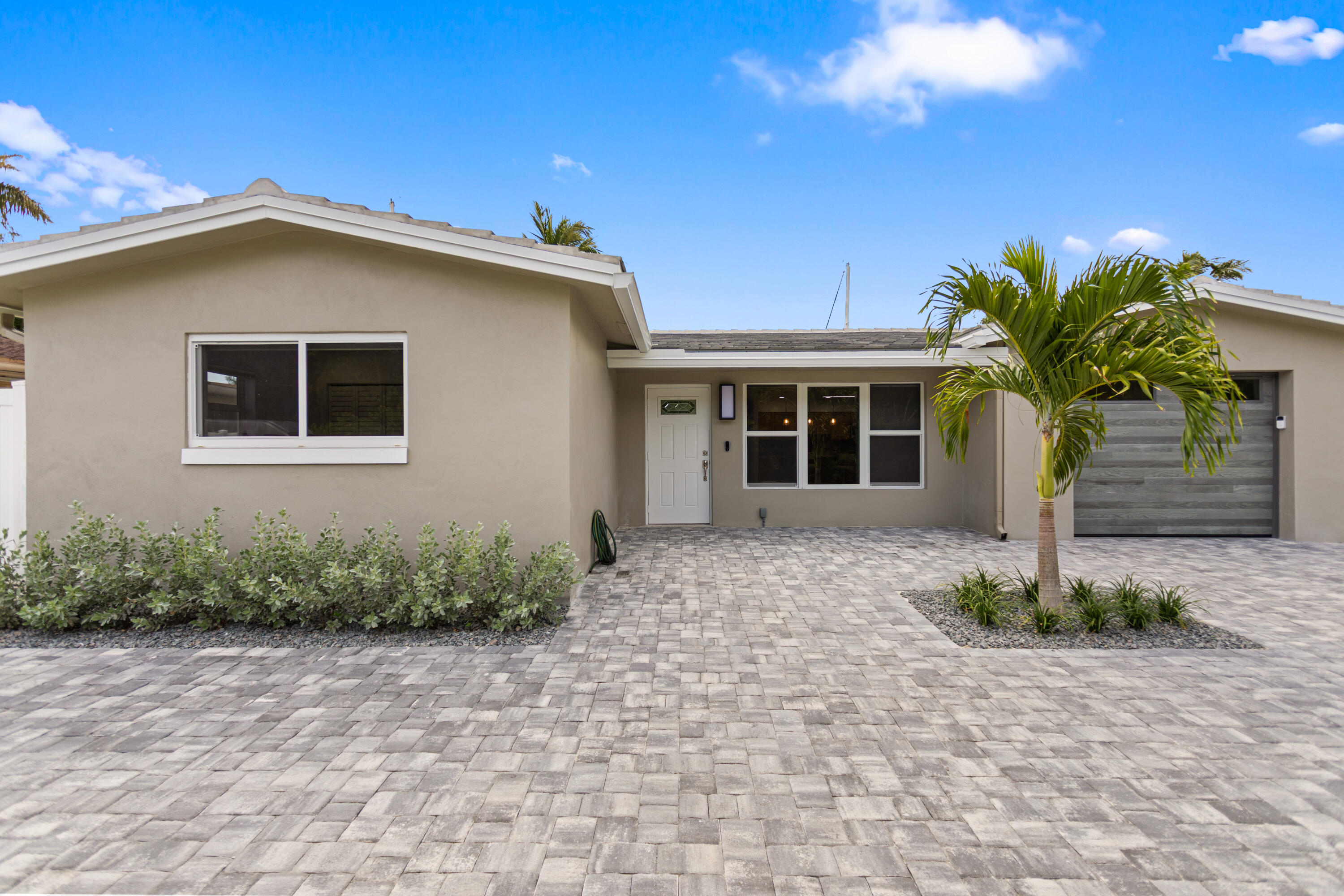 317 NE 3RD, Dania Beach FL 33004
