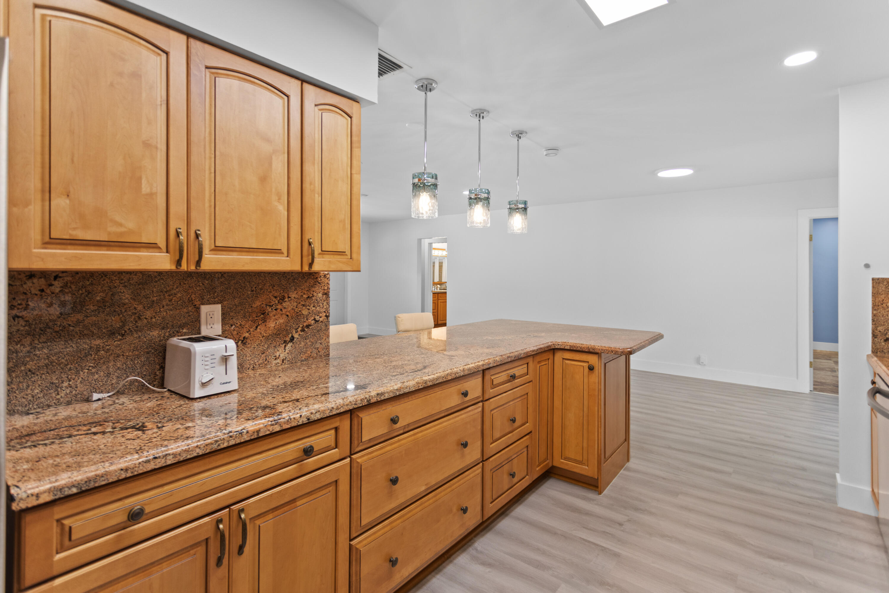 317 NE 3RD, Dania Beach FL 33004