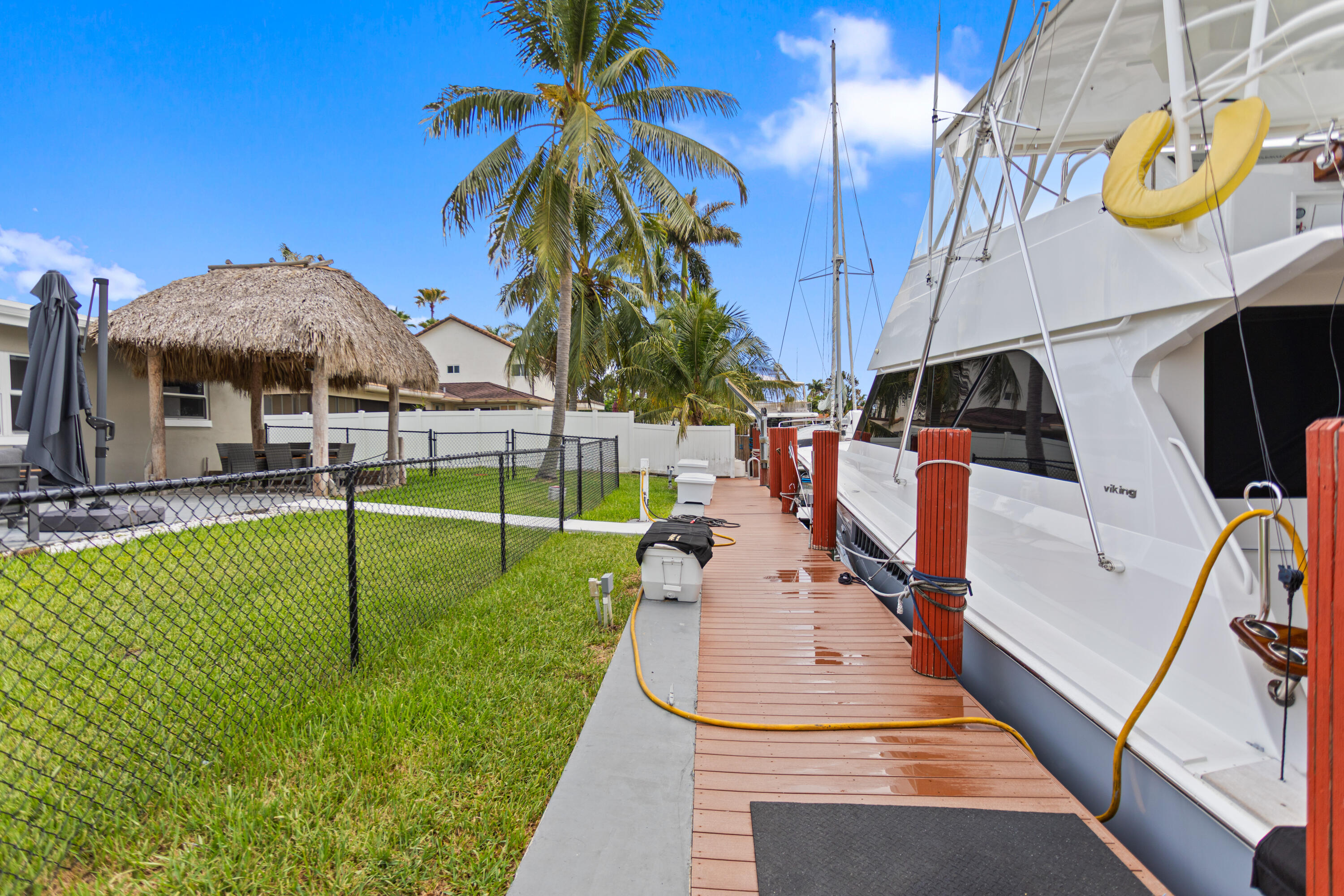 317 NE 3RD, Dania Beach FL 33004