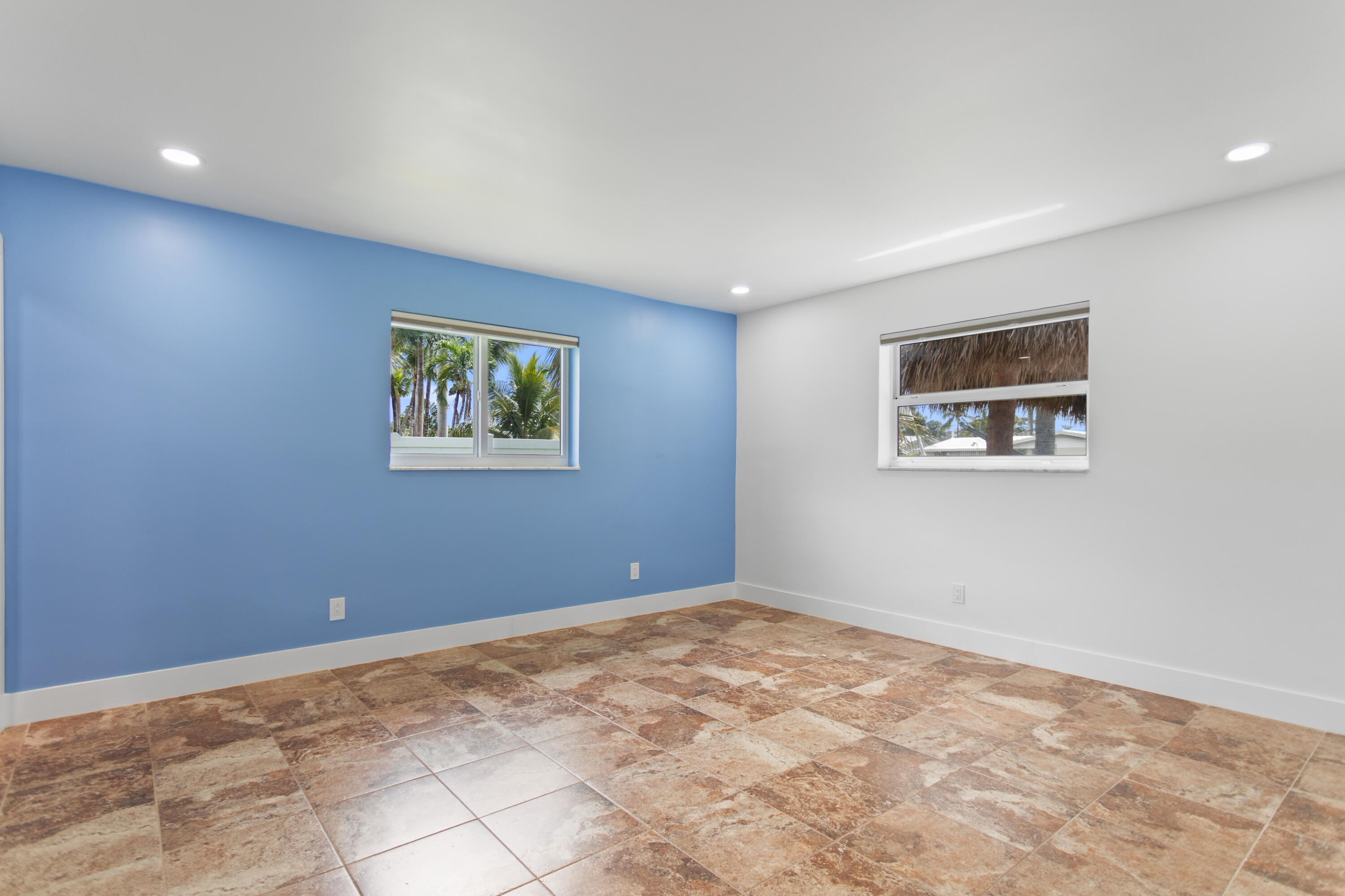 317 NE 3RD, Dania Beach FL 33004