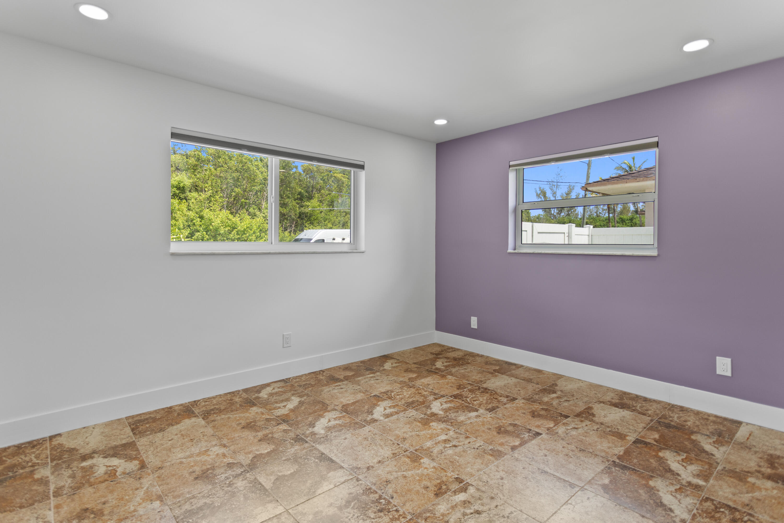 317 NE 3RD, Dania Beach FL 33004