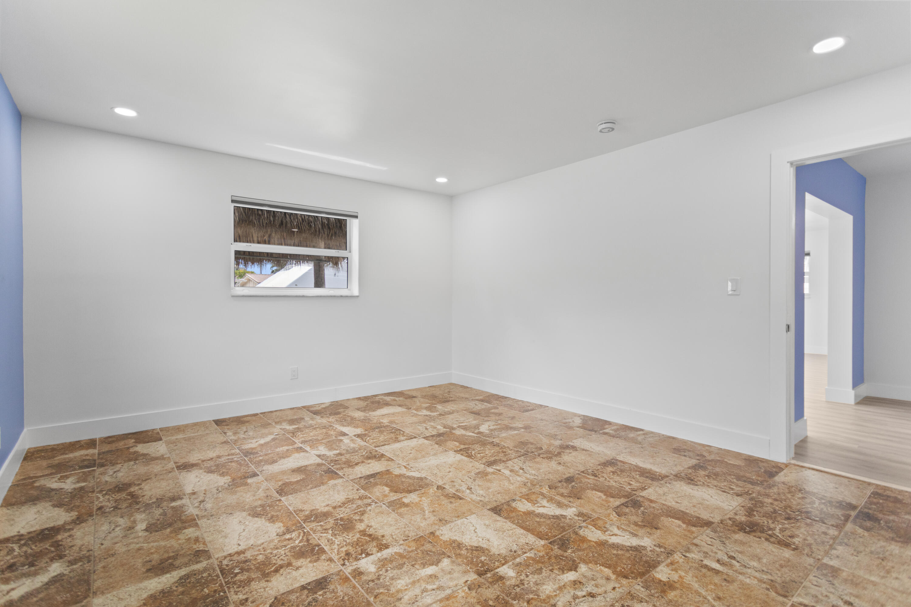 317 NE 3RD, Dania Beach FL 33004