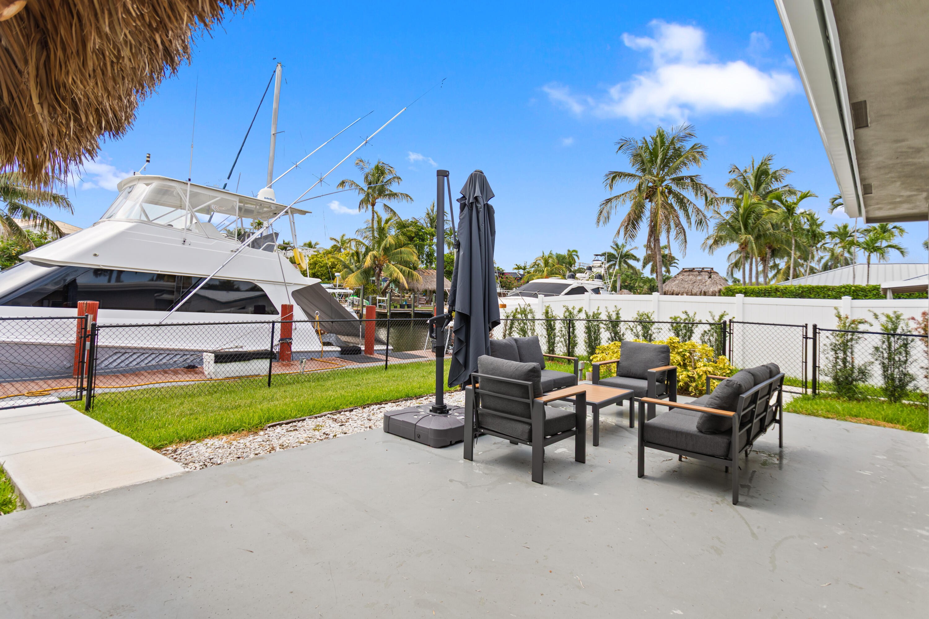 317 NE 3RD, Dania Beach FL 33004
