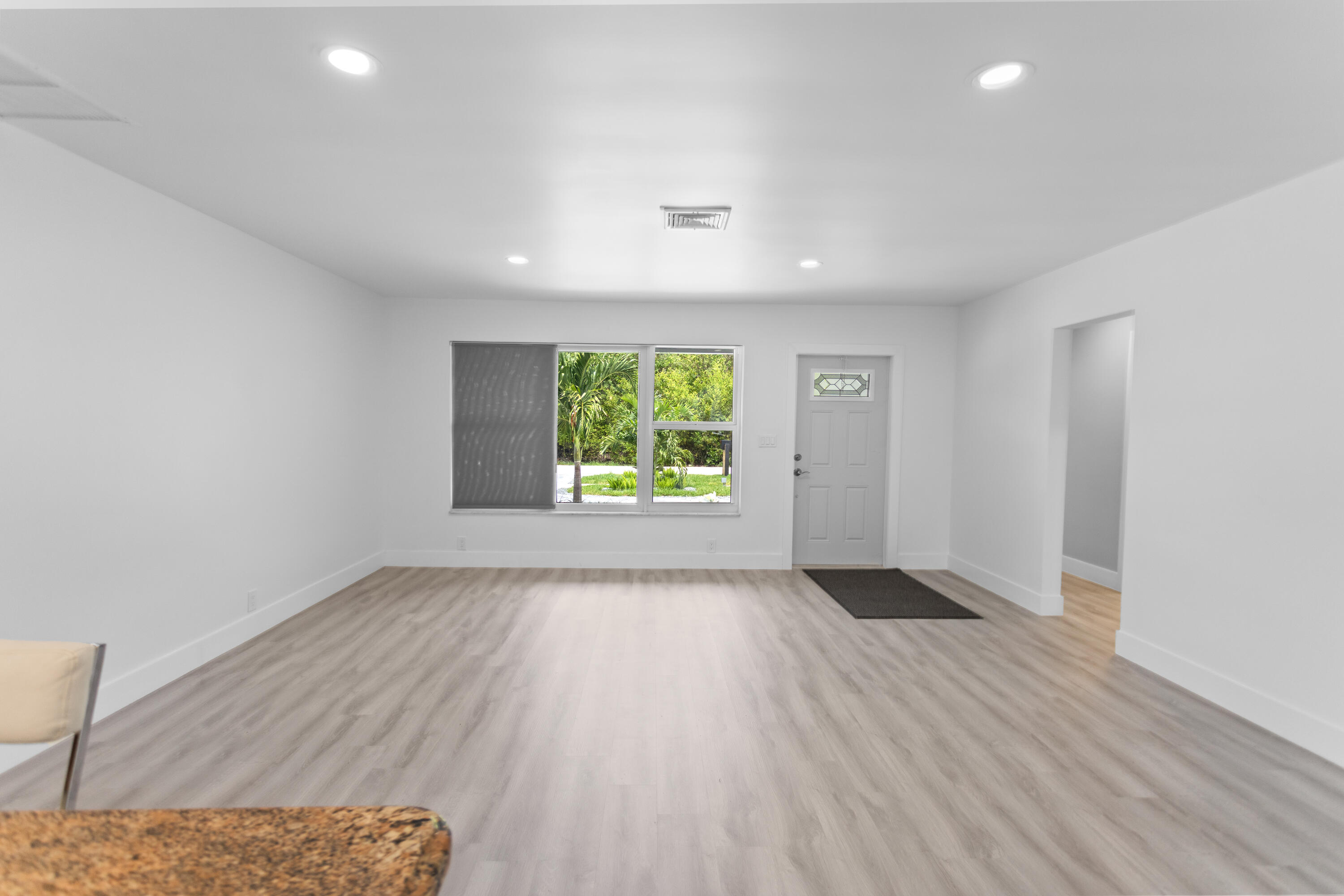 317 NE 3RD, Dania Beach FL 33004