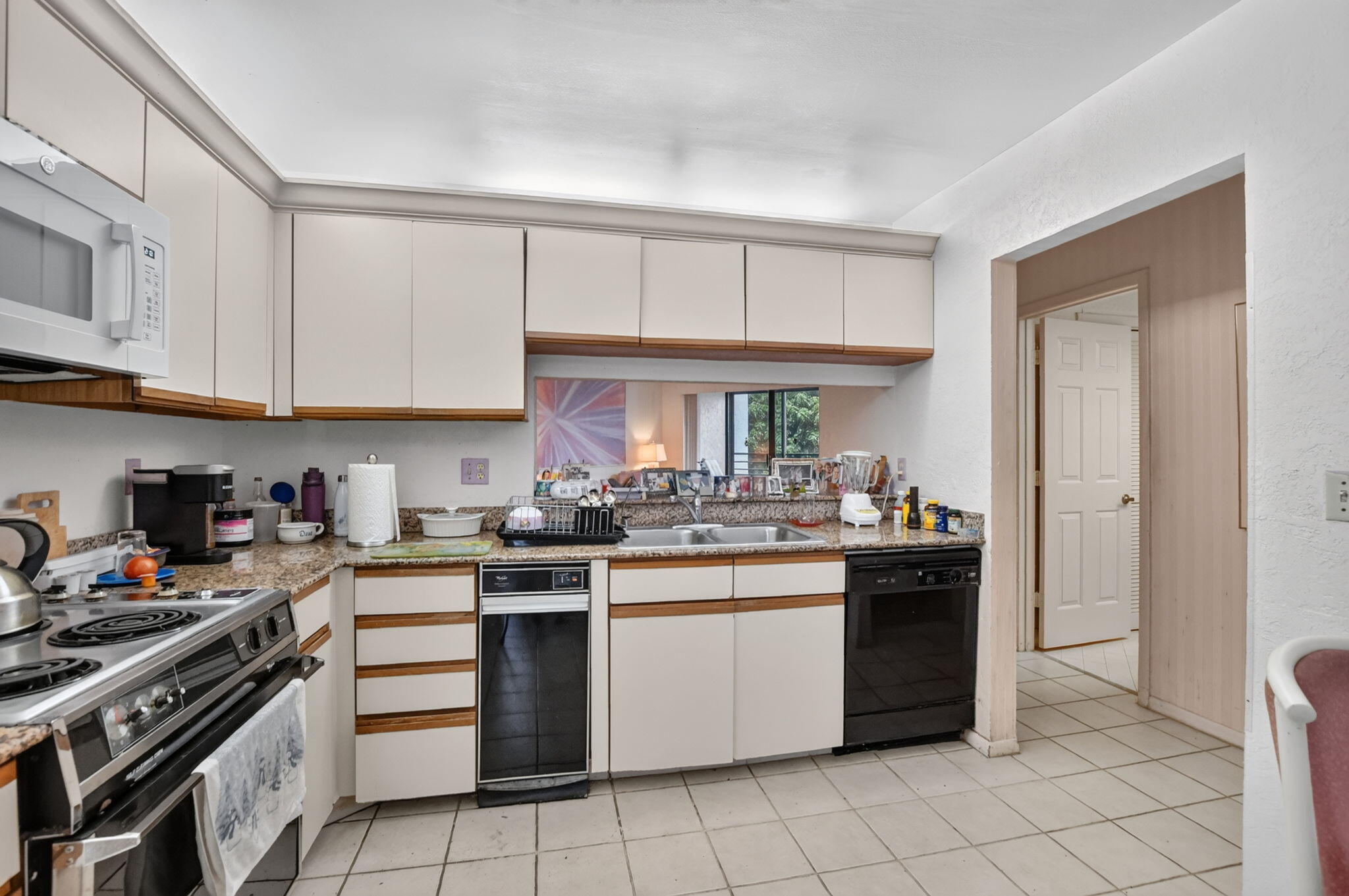 7535 LA PAZ #201, Boca Raton FL 33433