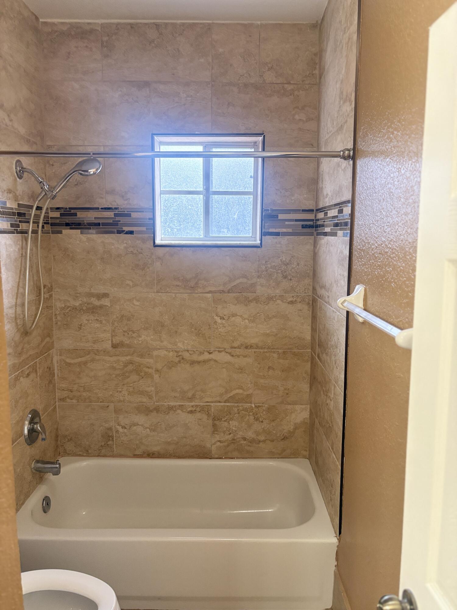 6606 CATALINA, Tamarac FL 33321