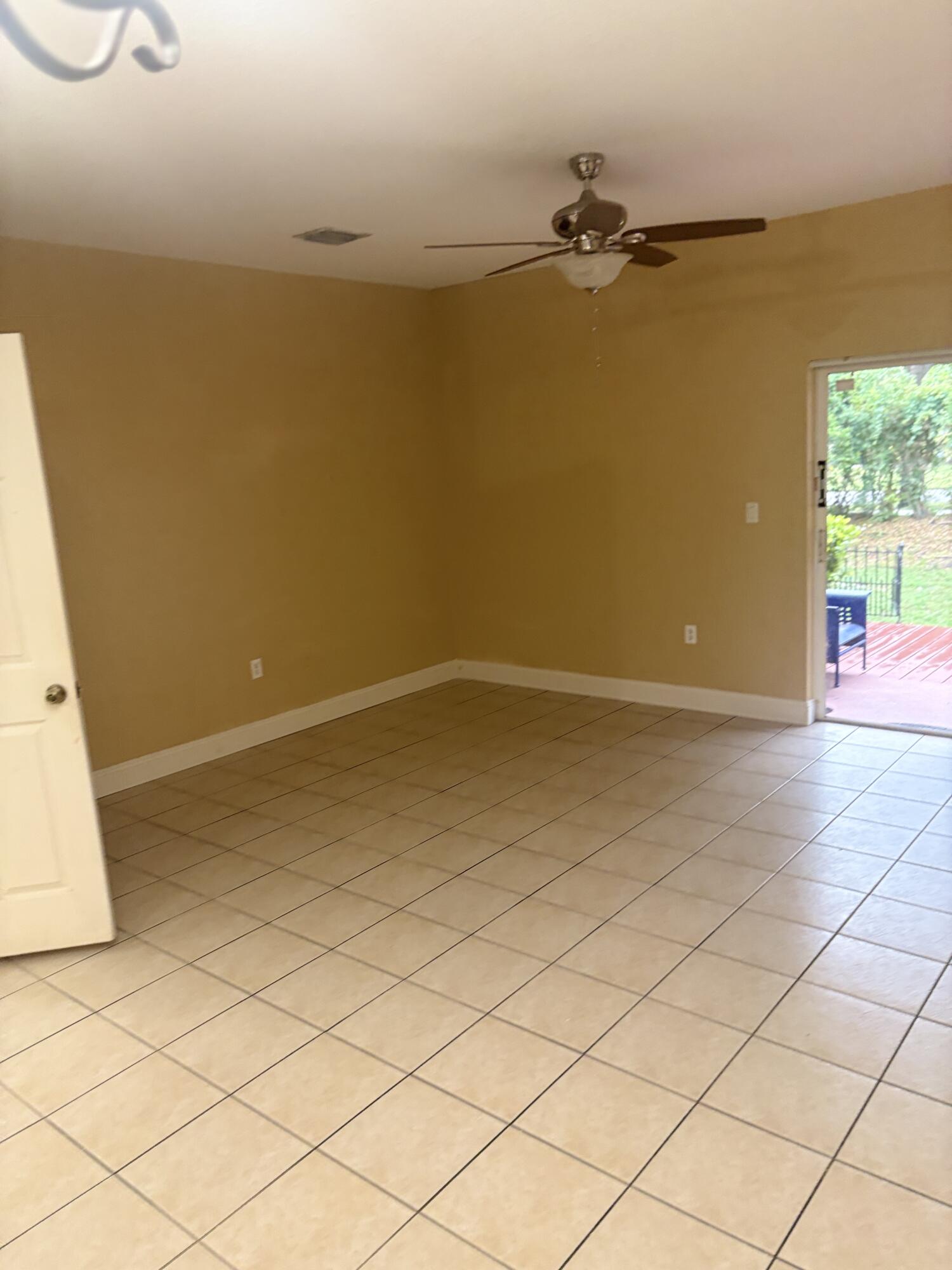 6606 CATALINA, Tamarac FL 33321