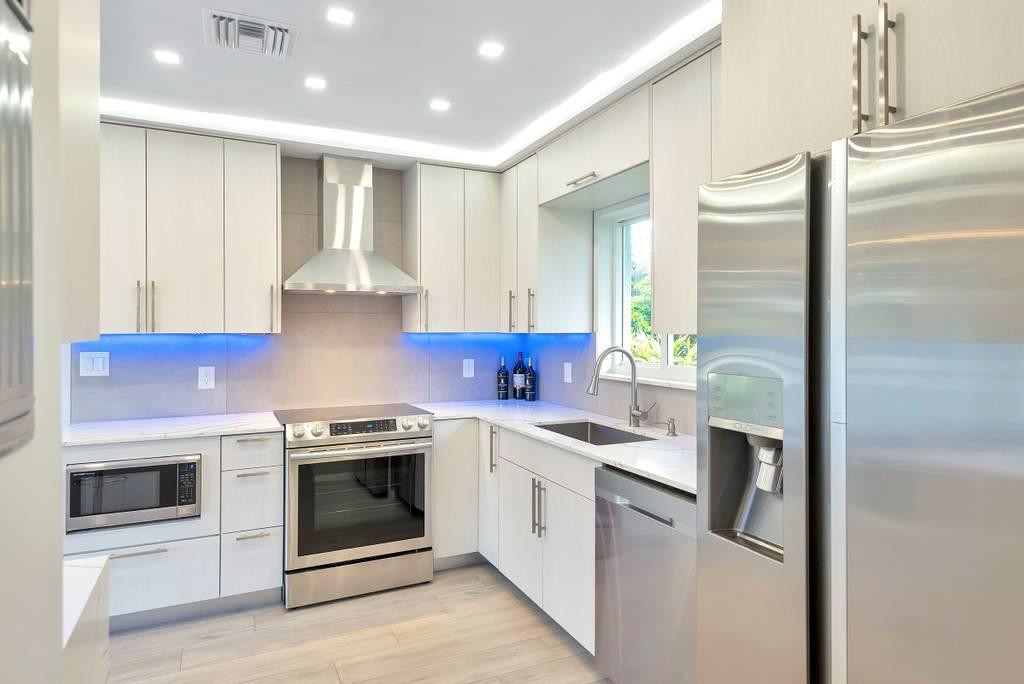 2417 BAYVIEW, Fort Lauderdale FL 33305