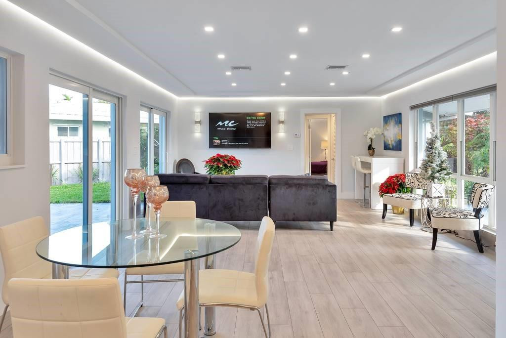 2417 BAYVIEW, Fort Lauderdale FL 33305