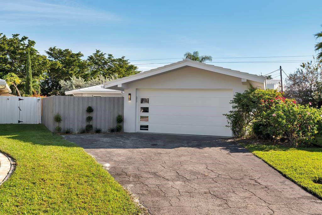2417 BAYVIEW, Fort Lauderdale FL 33305