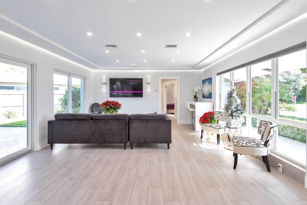 2417 BAYVIEW, Fort Lauderdale FL 33305