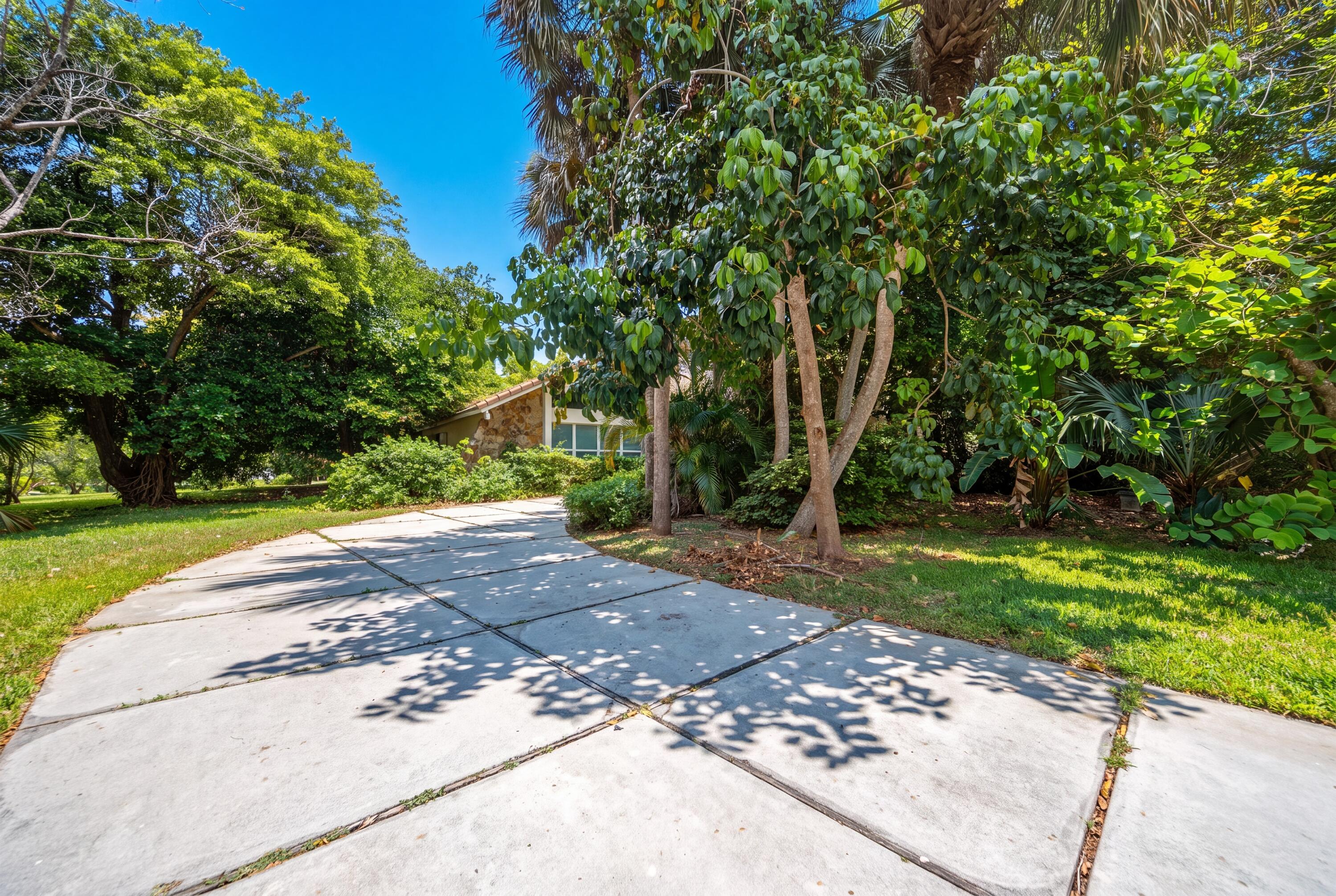 4020 NW 101ST, Coral Springs FL 33065