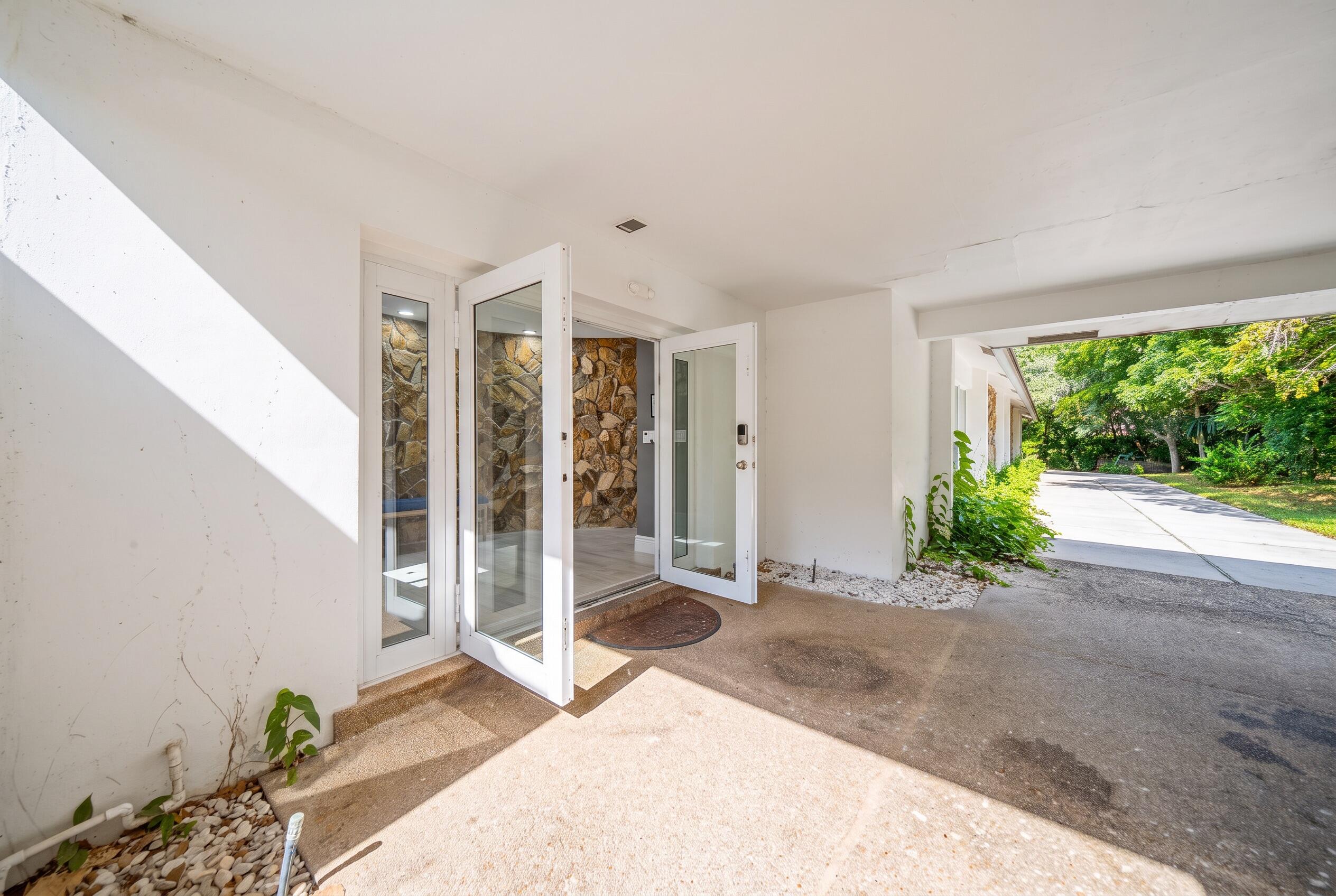 4020 NW 101ST, Coral Springs FL 33065