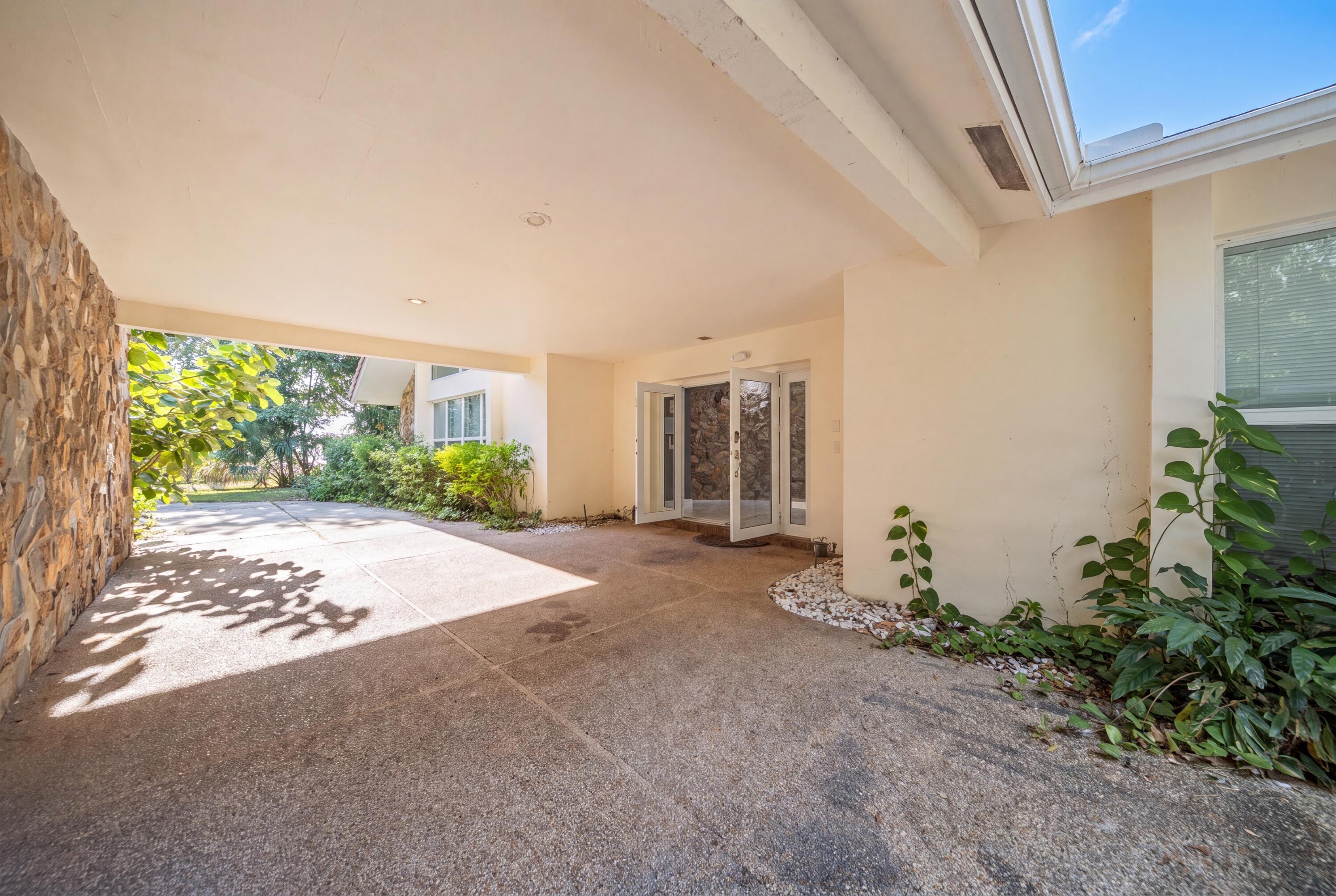 4020 NW 101ST, Coral Springs FL 33065