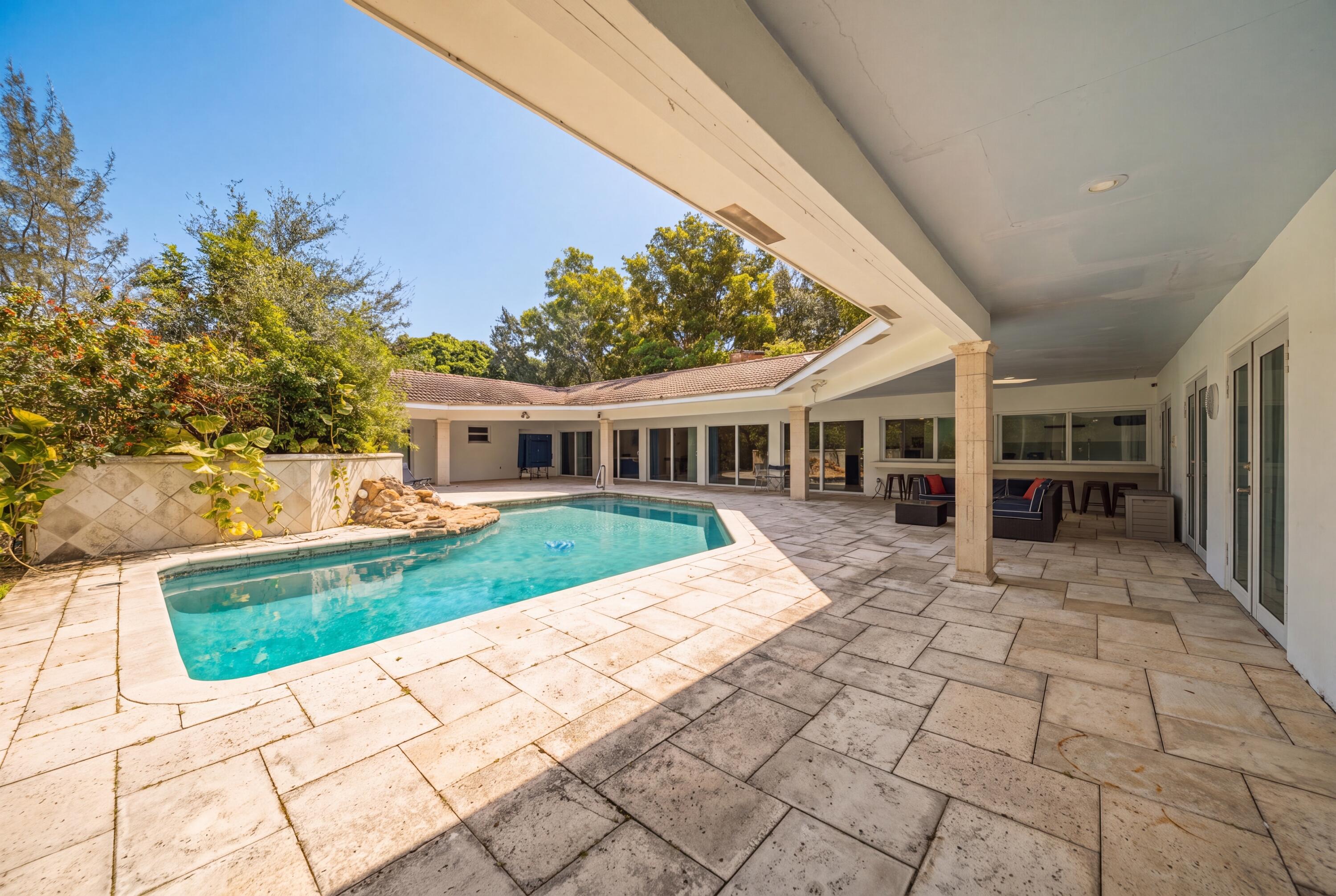 4020 NW 101ST, Coral Springs FL 33065