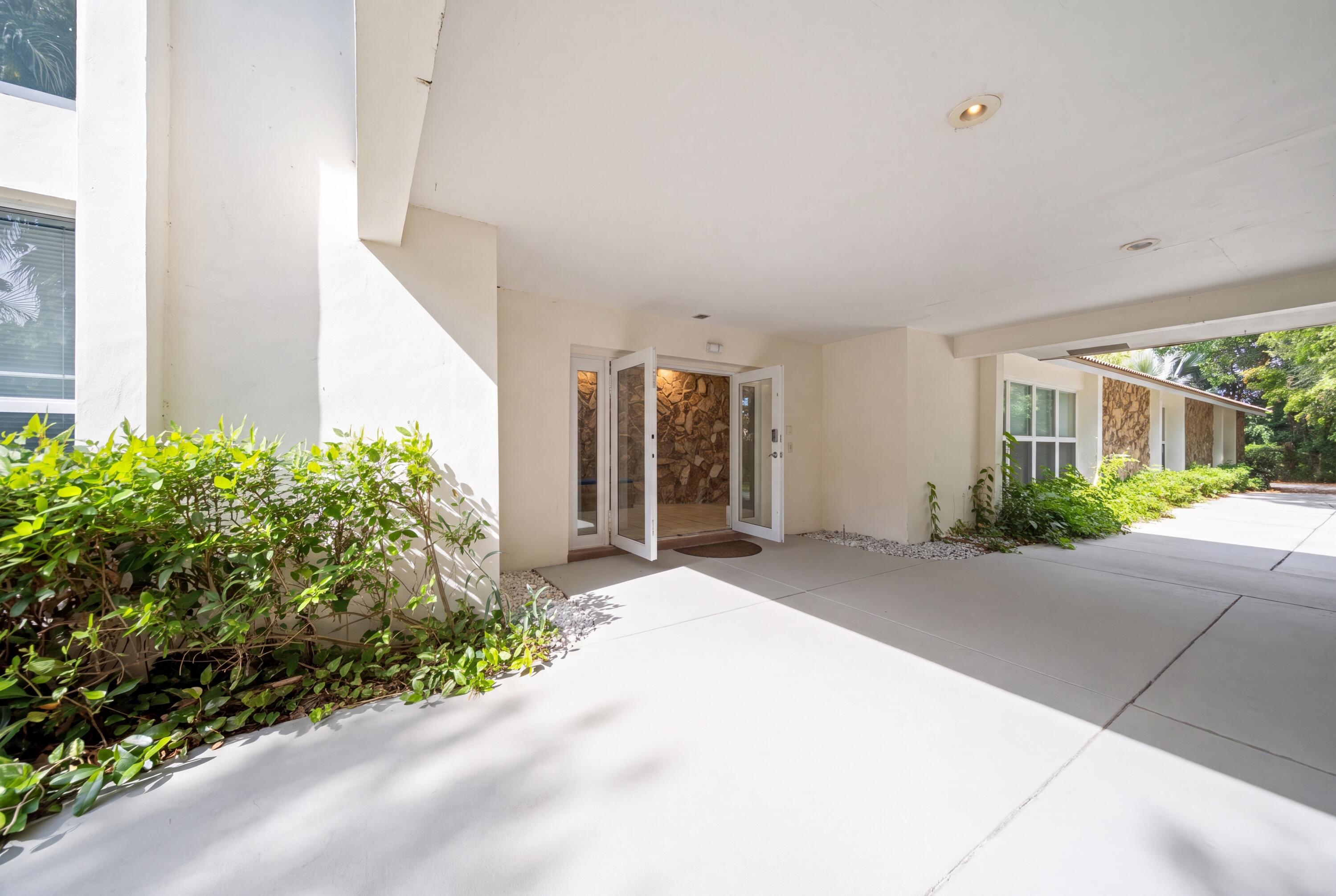 4020 NW 101ST, Coral Springs FL 33065