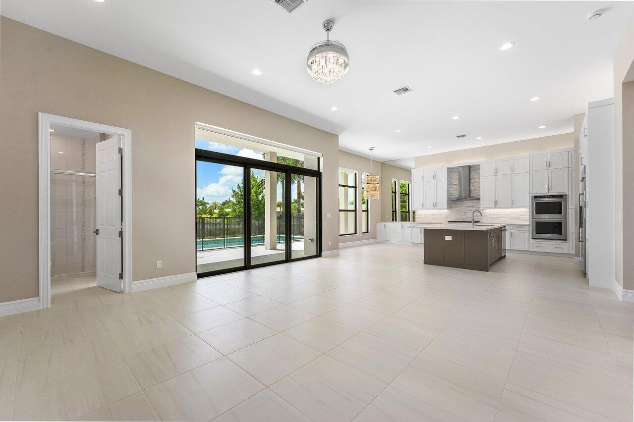17185 Ludovica, Boca Raton FL 33496