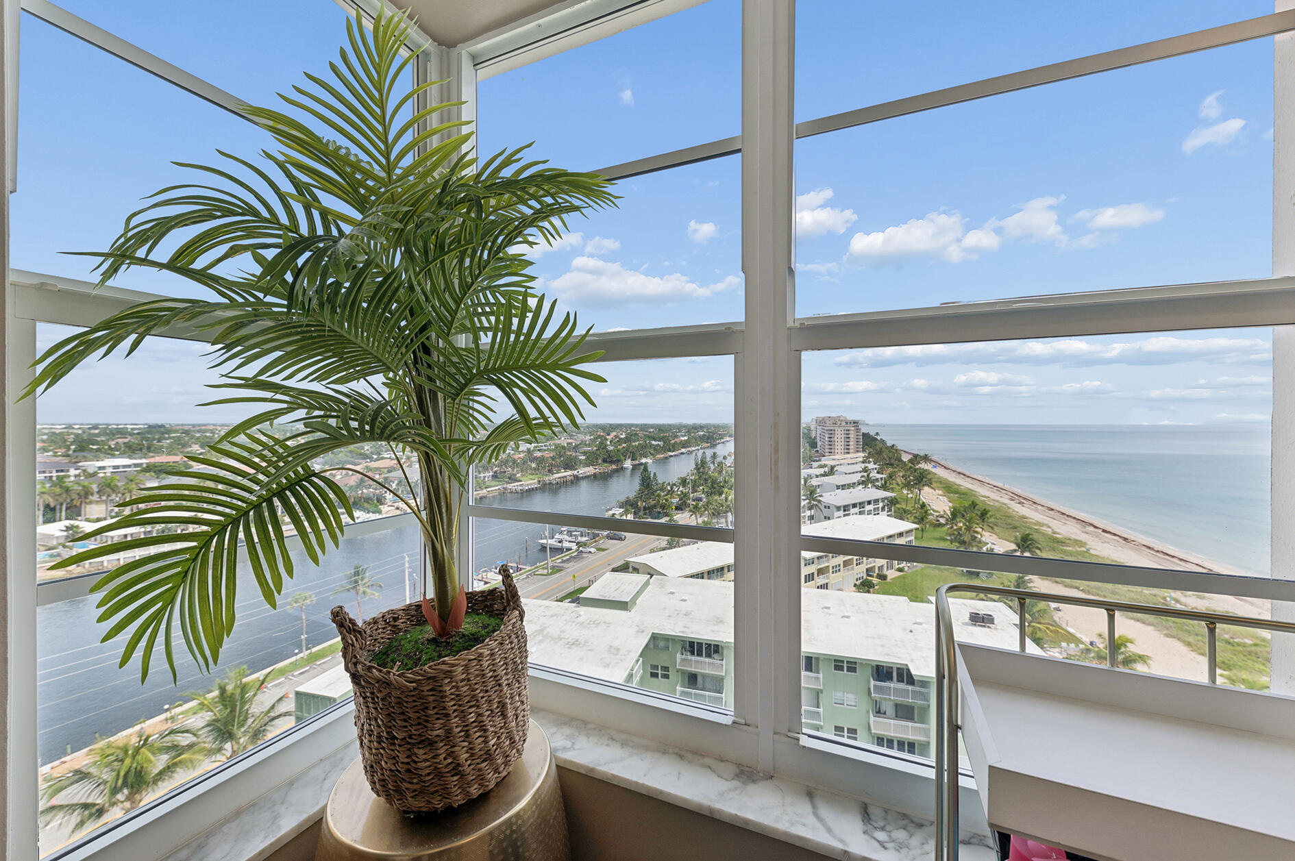 1021 HILLSBORO MILE #1008, Hillsboro Beach FL 33062
