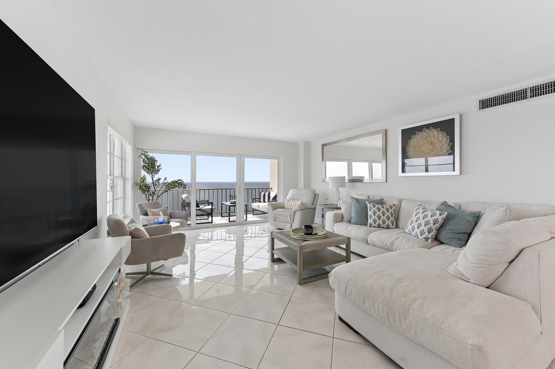 1021 HILLSBORO MILE #1008, Hillsboro Beach FL 33062