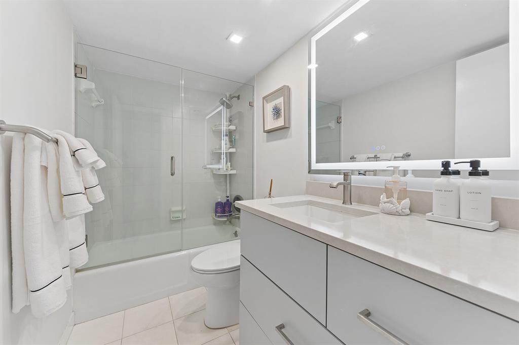 1021 HILLSBORO MILE #1008, Hillsboro Beach FL 33062