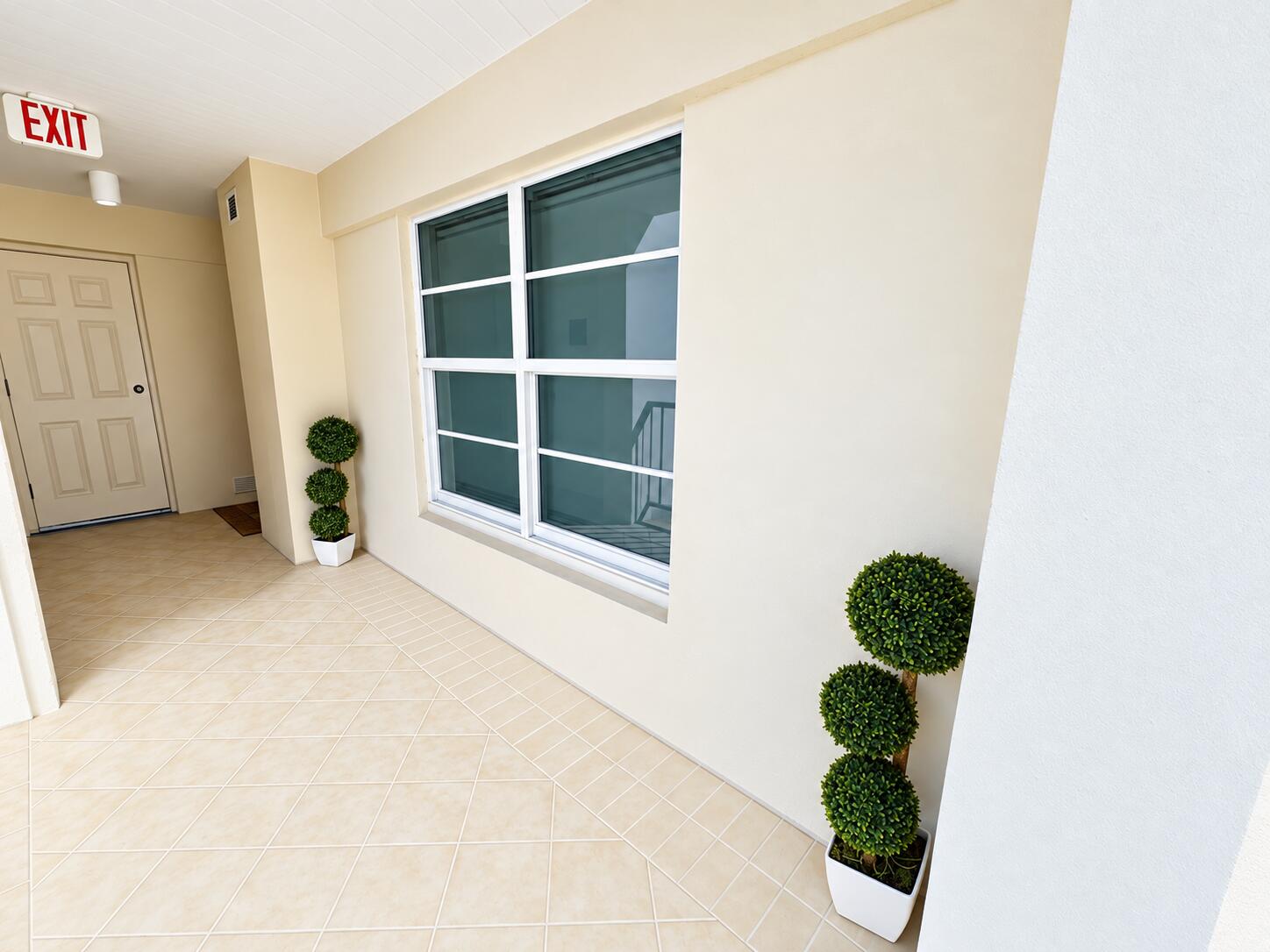 1021 HILLSBORO MILE #1008, Hillsboro Beach FL 33062