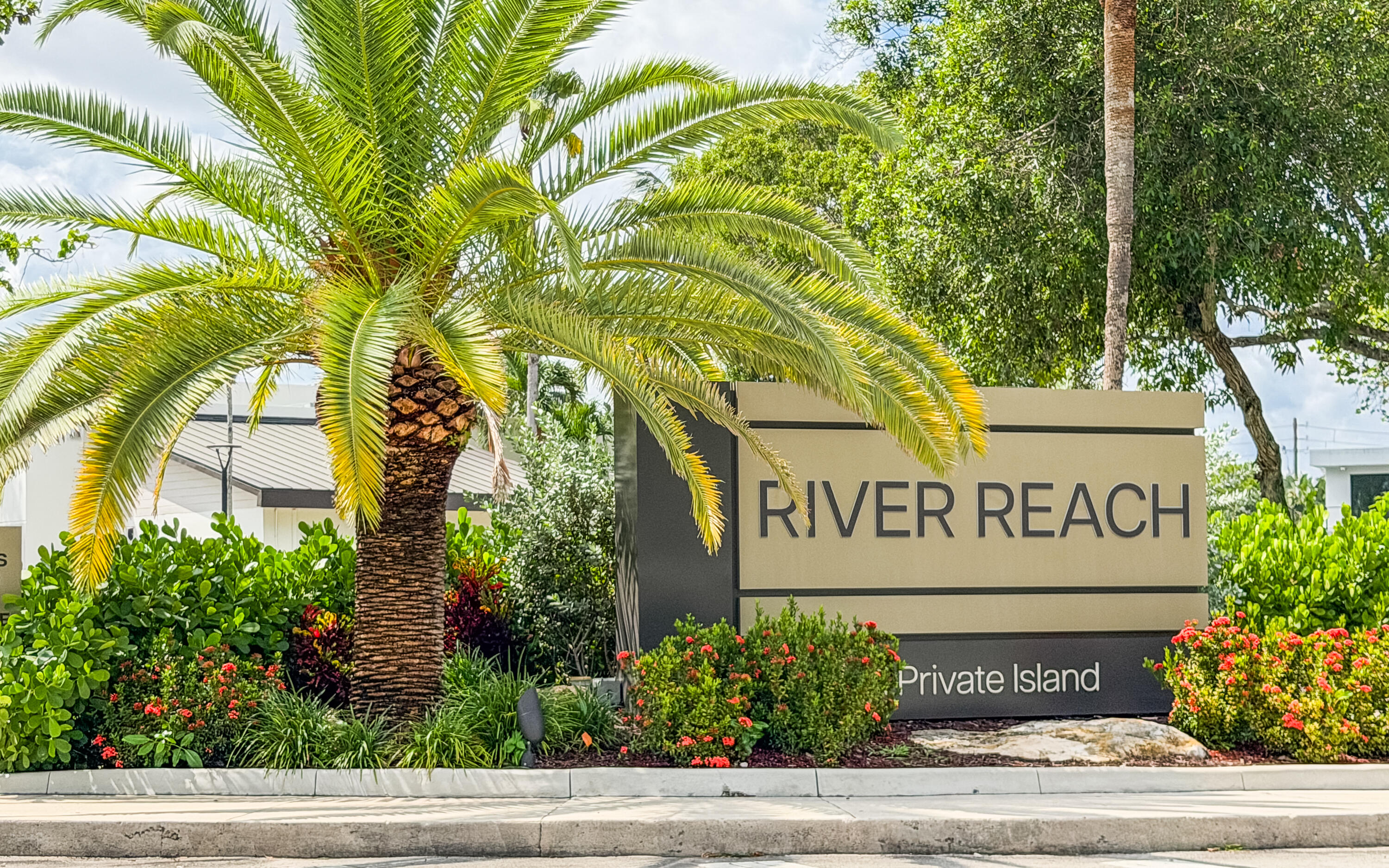 1000 RIVER REACH #516, Fort Lauderdale FL 33315