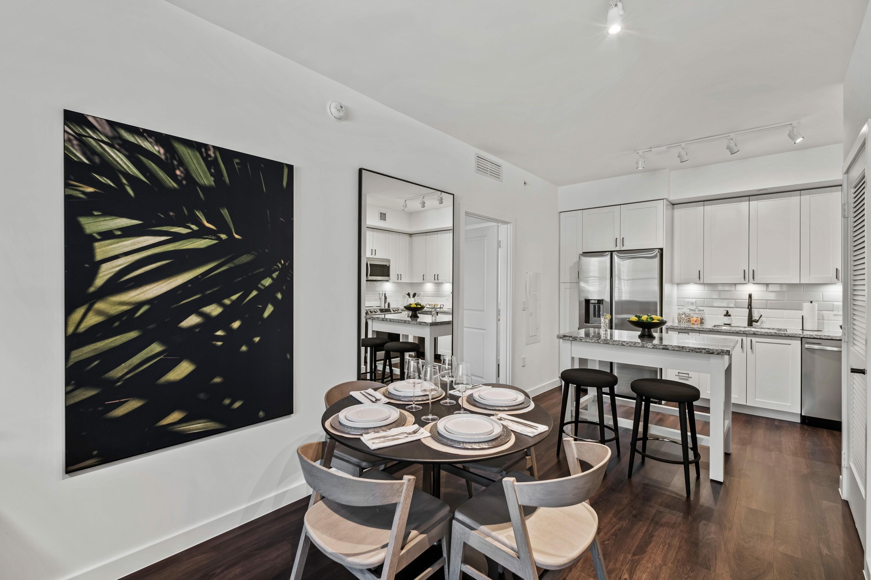 2000 Stirling #3-101, Hollywood FL 33020