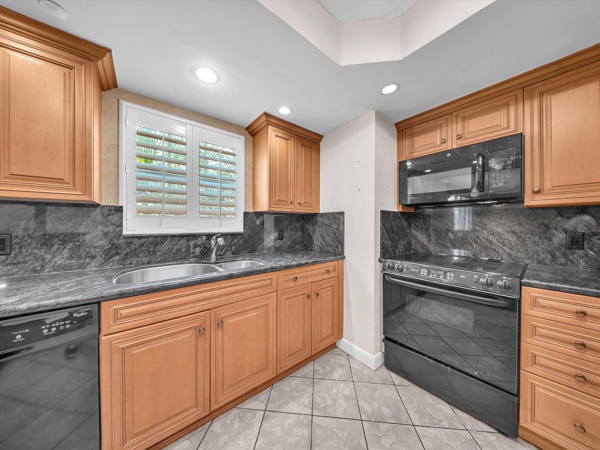 1111 E Las Olas #308, Fort Lauderdale FL 33301