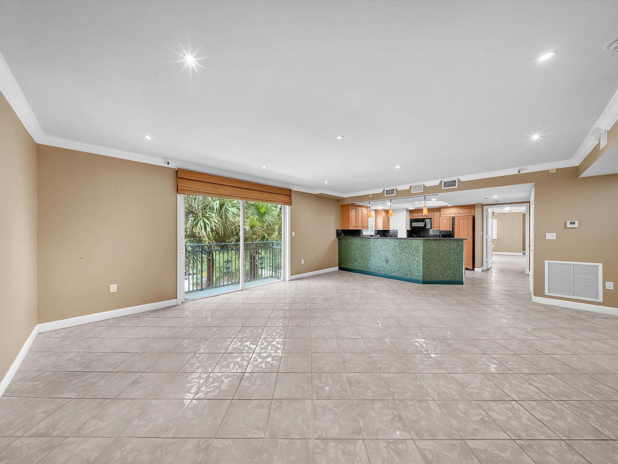 1111 E Las Olas #308, Fort Lauderdale FL 33301