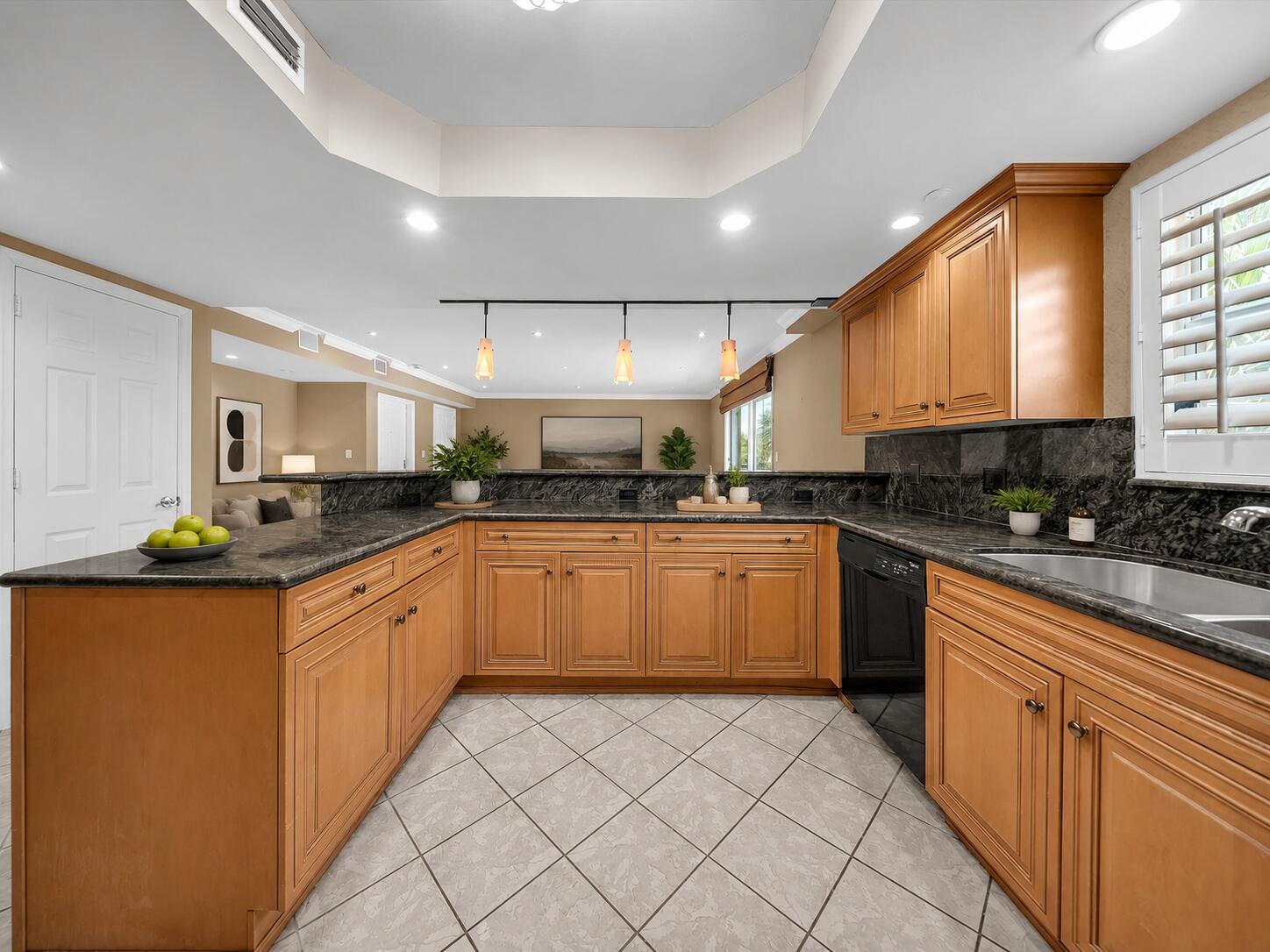 1111 E Las Olas #308, Fort Lauderdale FL 33301