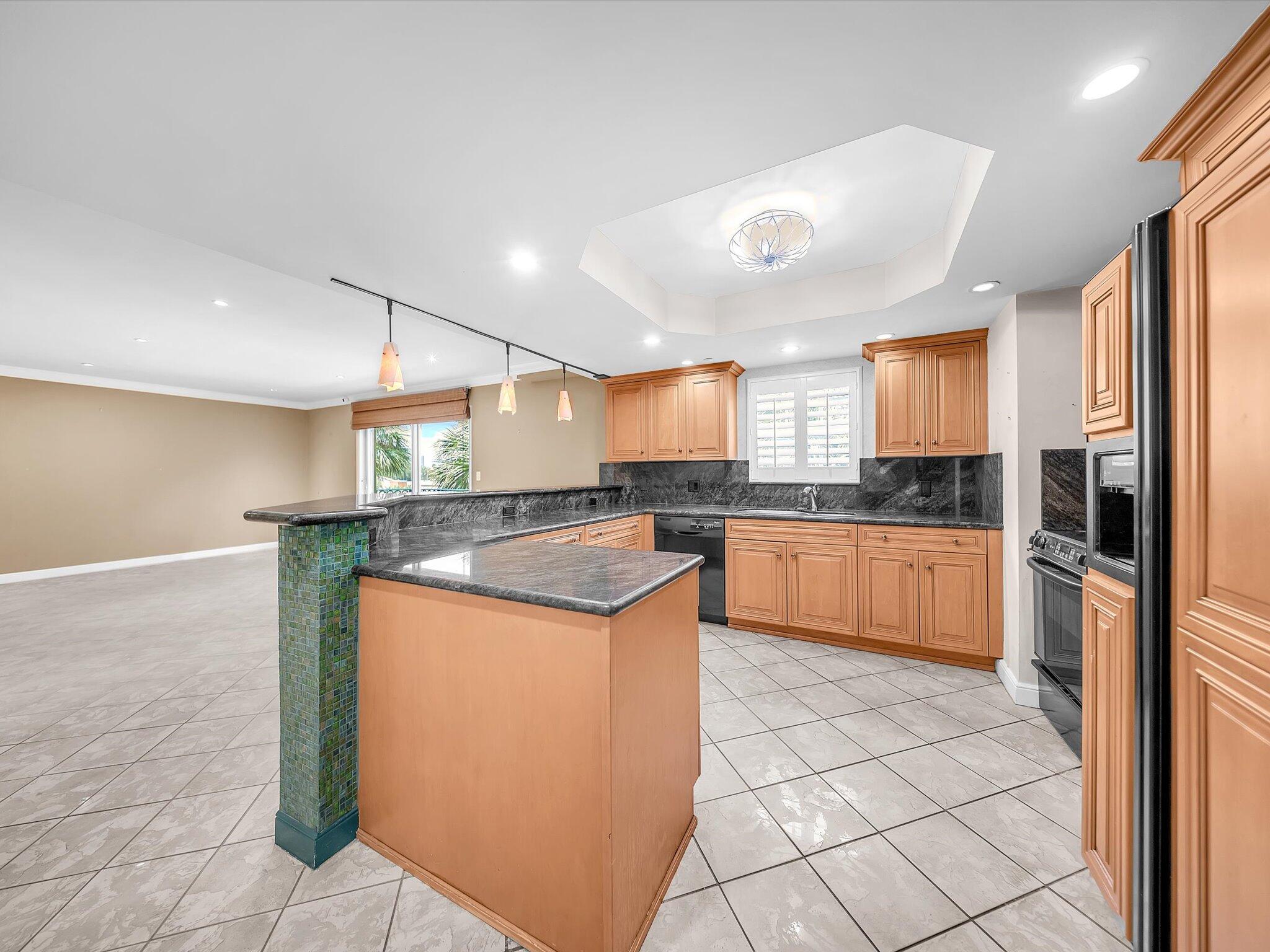 1111 E Las Olas #308, Fort Lauderdale FL 33301