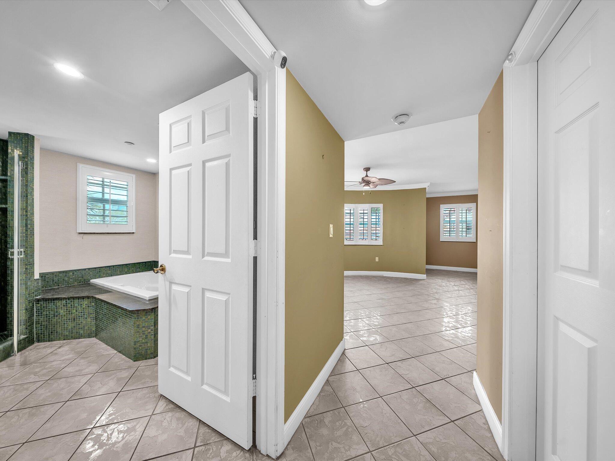 1111 E Las Olas #308, Fort Lauderdale FL 33301