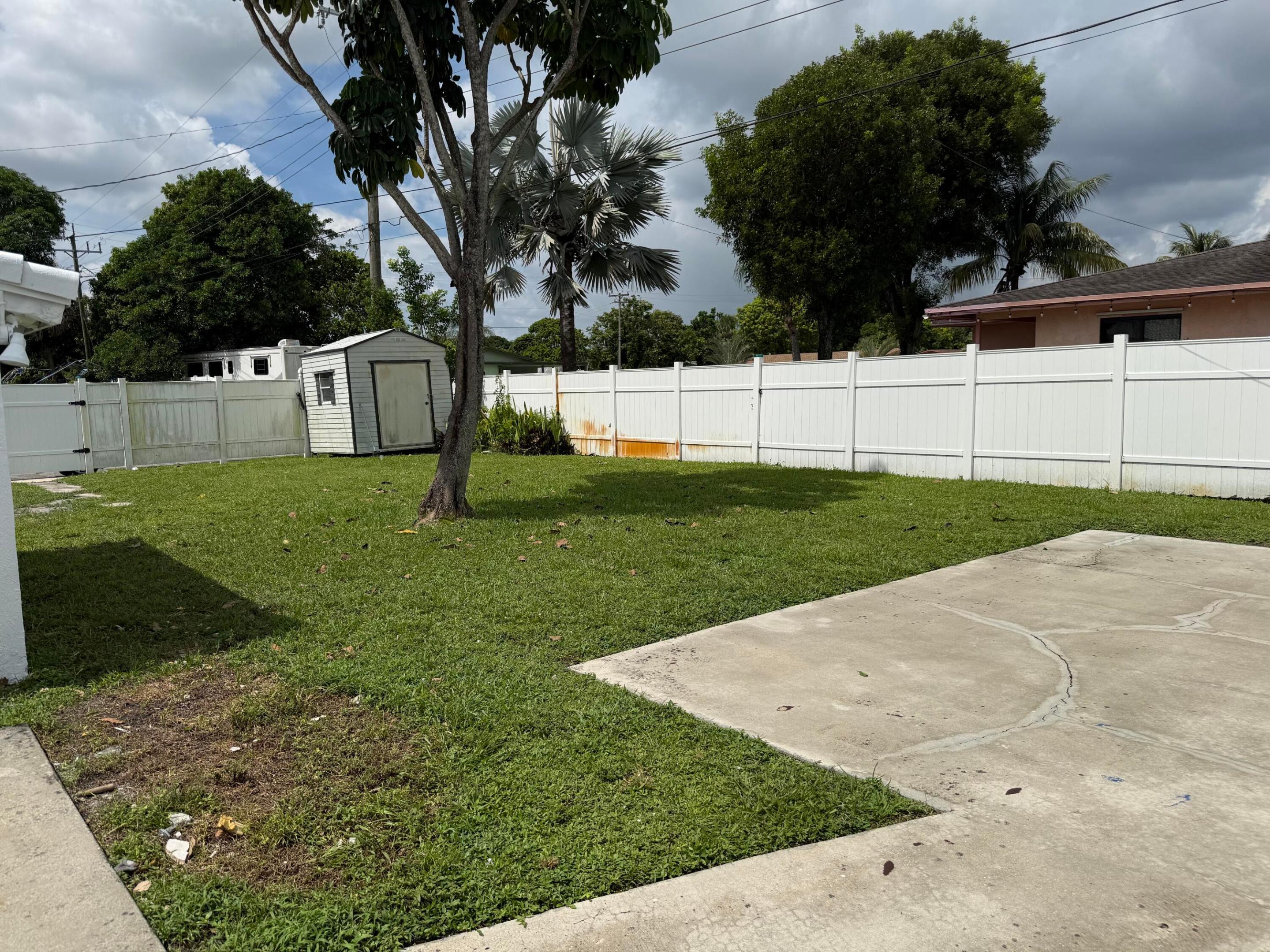 1751 NW 34TH, Lauderhill FL 33311