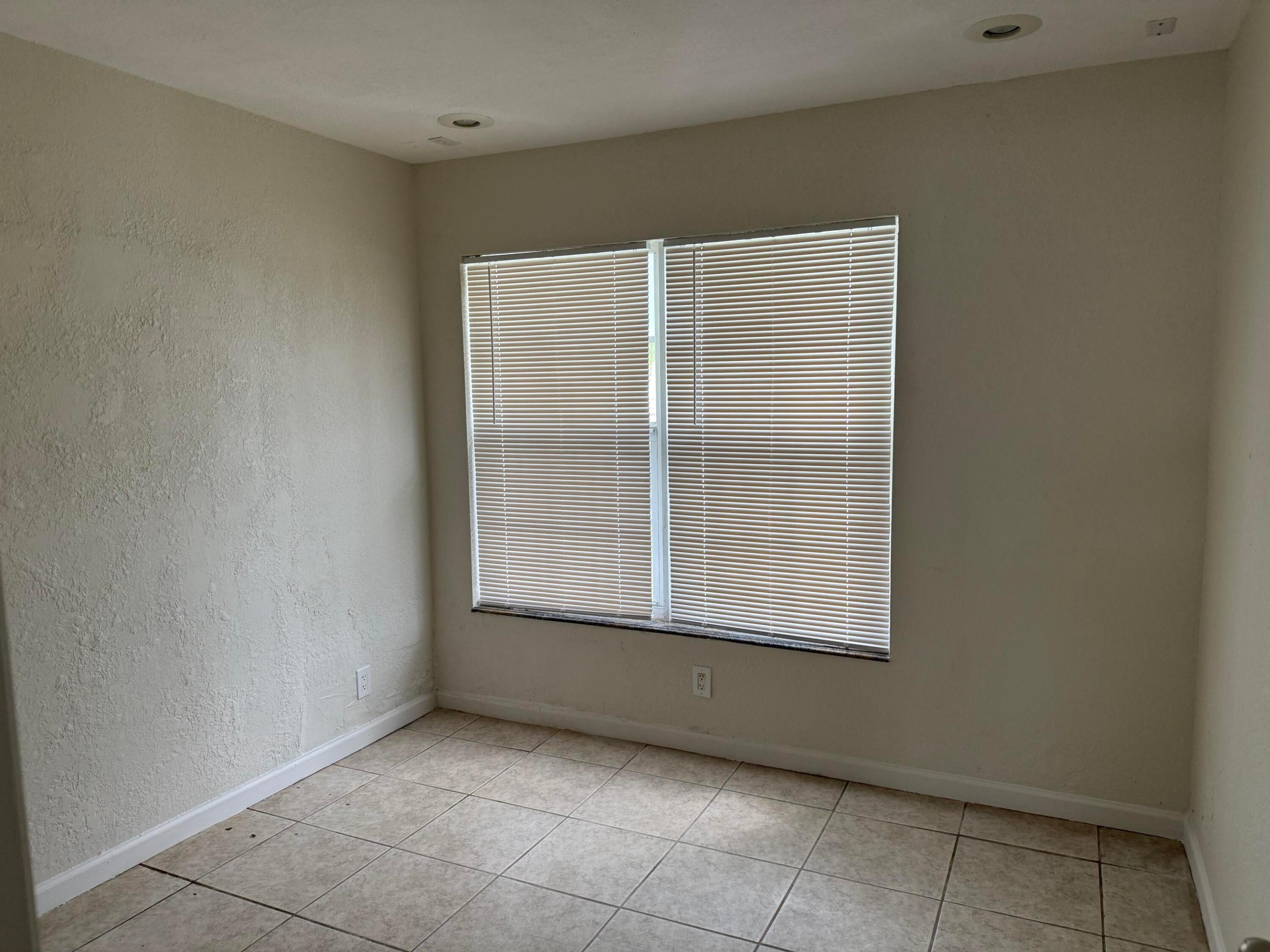 1751 NW 34TH, Lauderhill FL 33311
