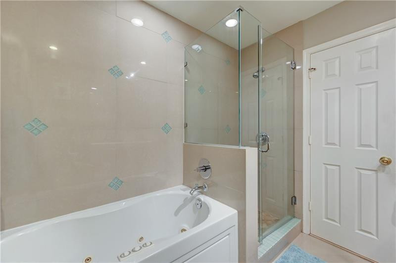 5088 NW 100TH, Coral Springs FL 33076