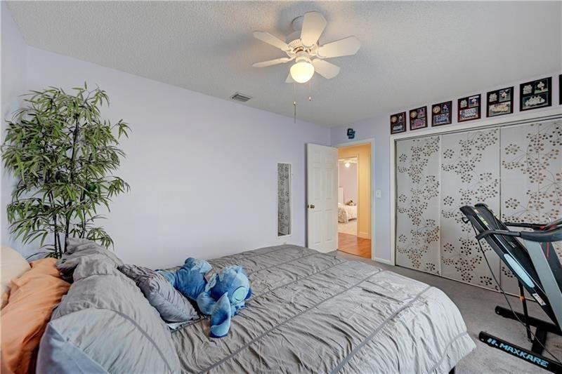 5088 NW 100TH, Coral Springs FL 33076