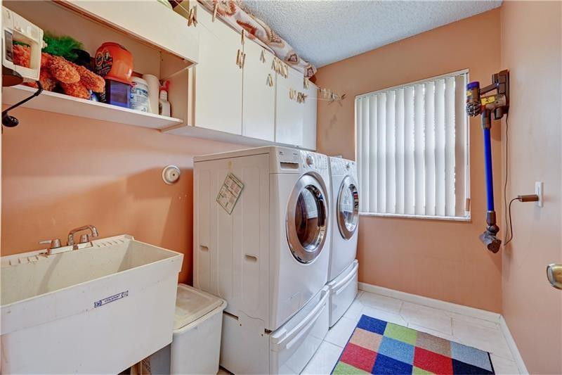 5088 NW 100TH, Coral Springs FL 33076
