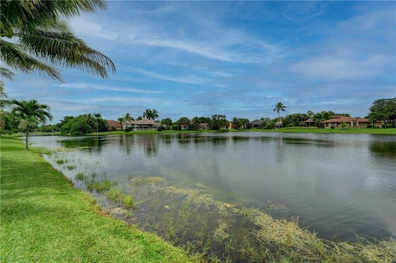 5088 NW 100TH, Coral Springs FL 33076