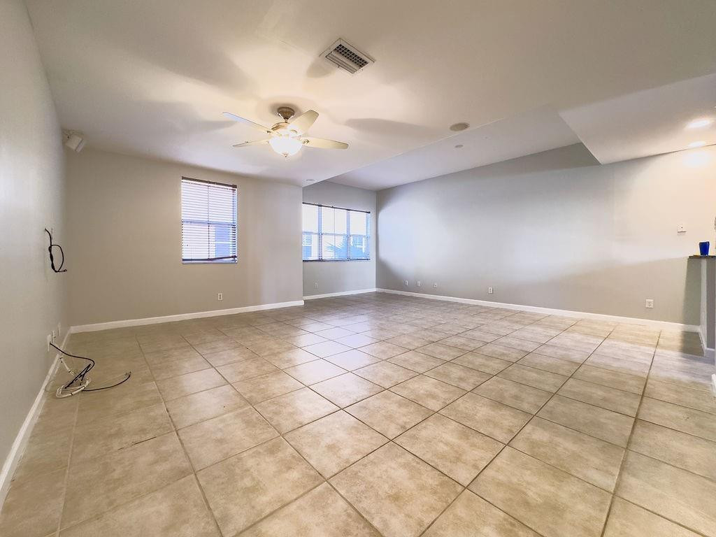 2322 Vintage, Lighthouse Point FL 33064