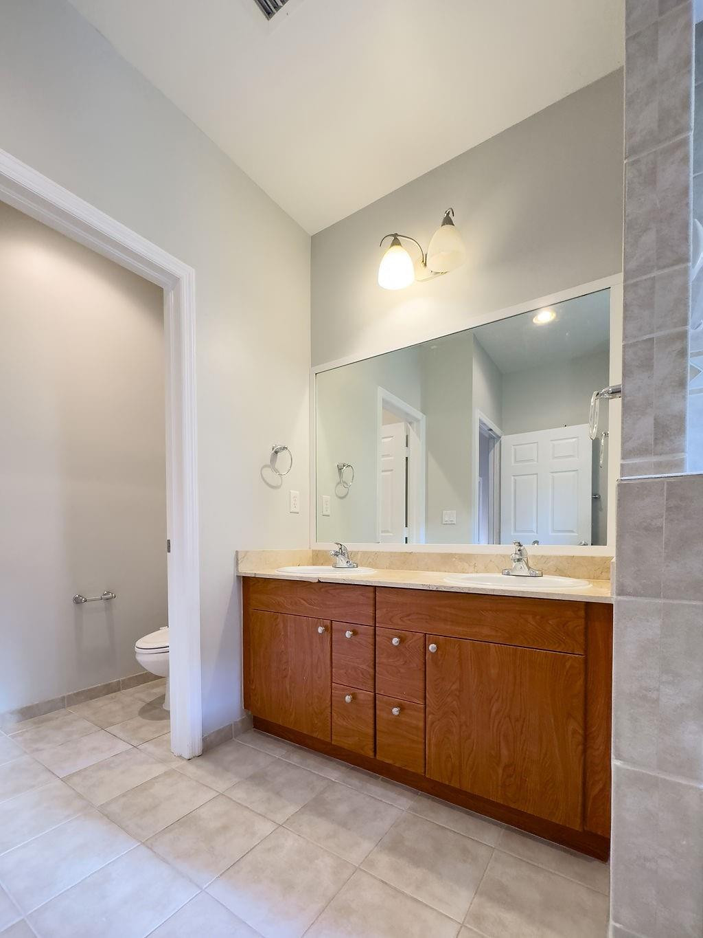 2322 Vintage, Lighthouse Point FL 33064