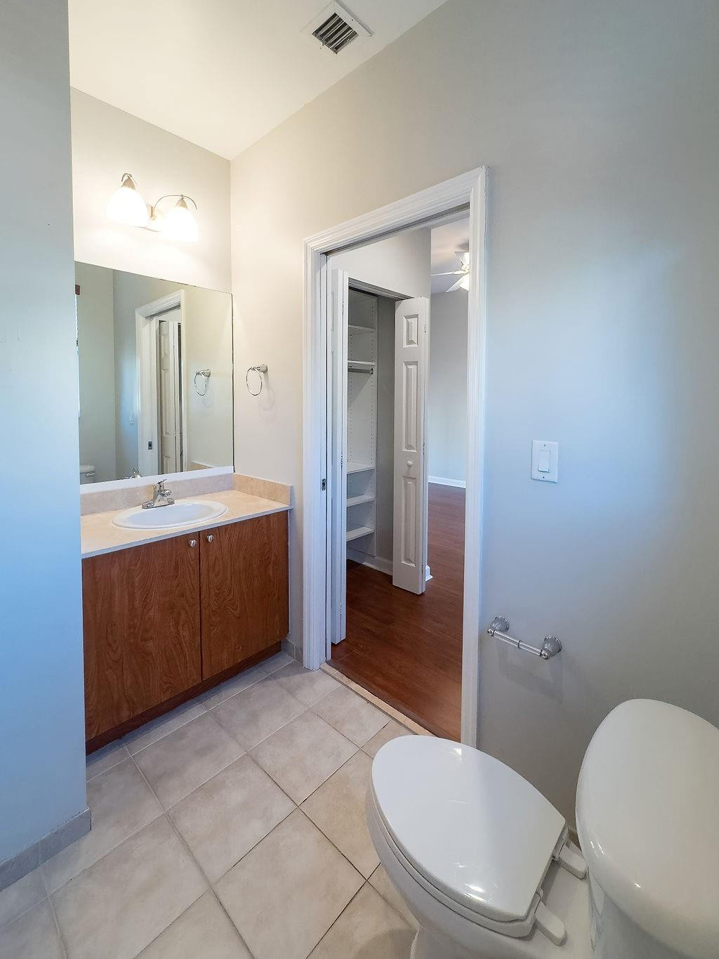 2322 Vintage, Lighthouse Point FL 33064