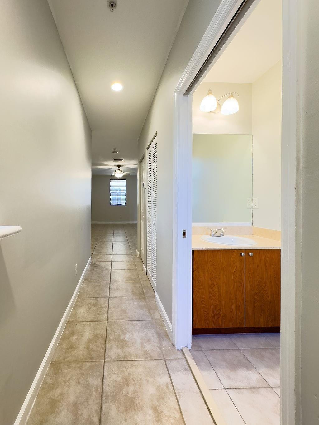 2322 Vintage, Lighthouse Point FL 33064