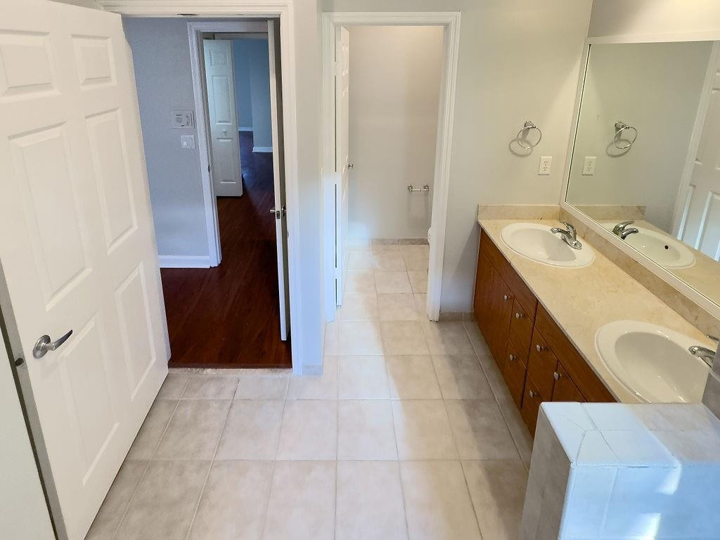 2322 Vintage, Lighthouse Point FL 33064